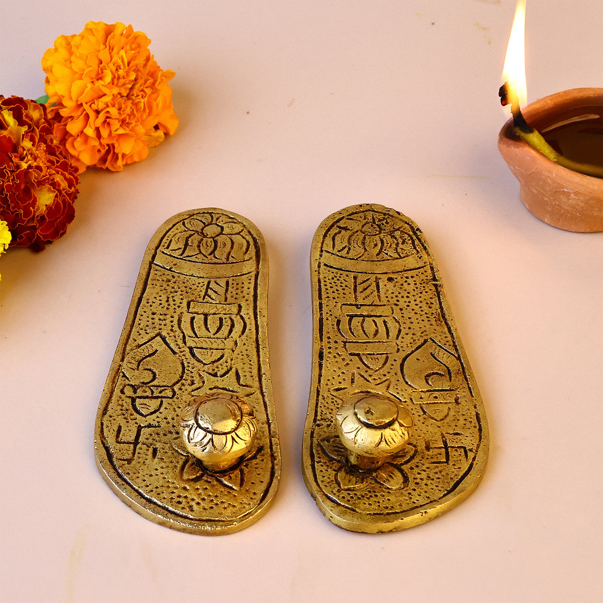 Brass Charan Paduka (Khadau) - Abhimantrit