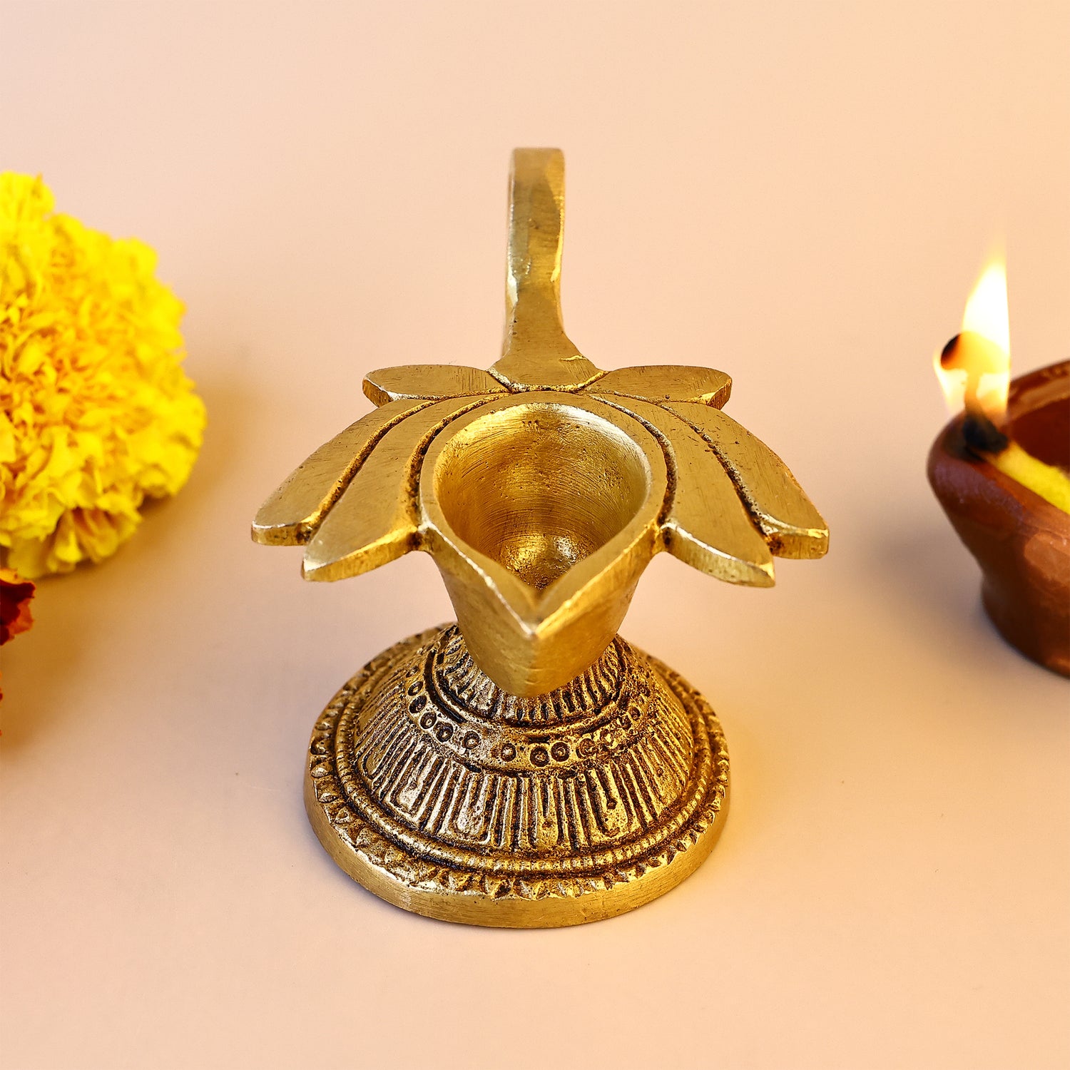 Brass Lotus Diya With Handle - Abhimantrit