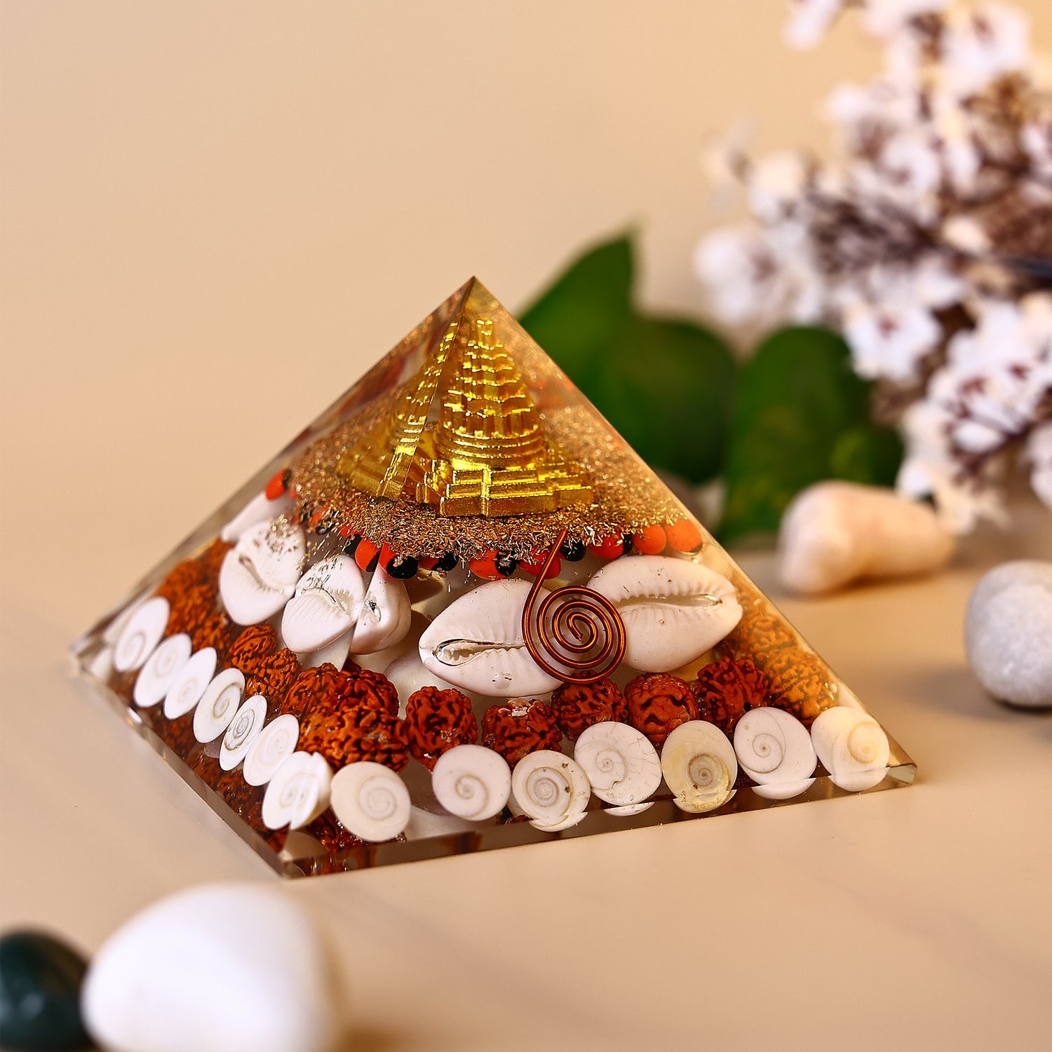 Laxmi Vishnu Pyramid - Abhimantrit