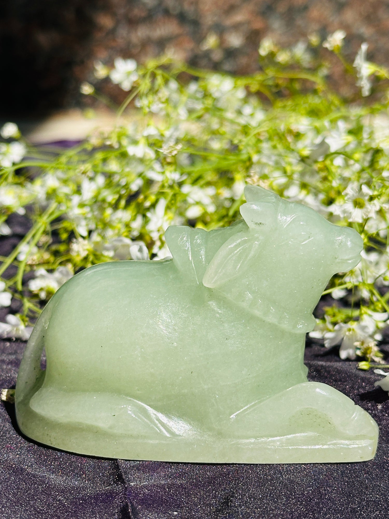 Green Aventurine Nandi (H-7cm, W-9Cm) - Abhimantrit