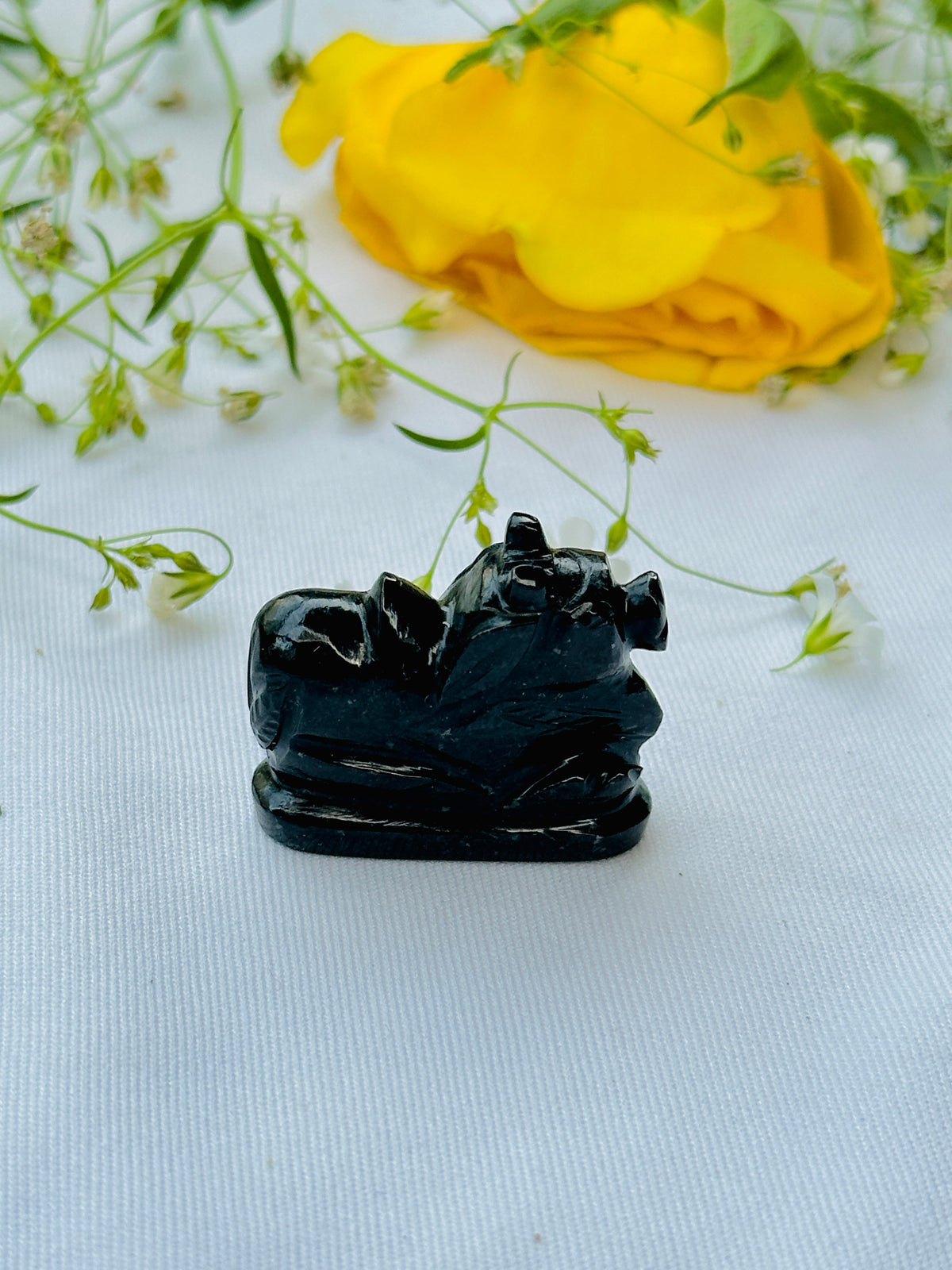 Black Agate Nandi (H-2.5cm, W-3cm) - Abhimantrit