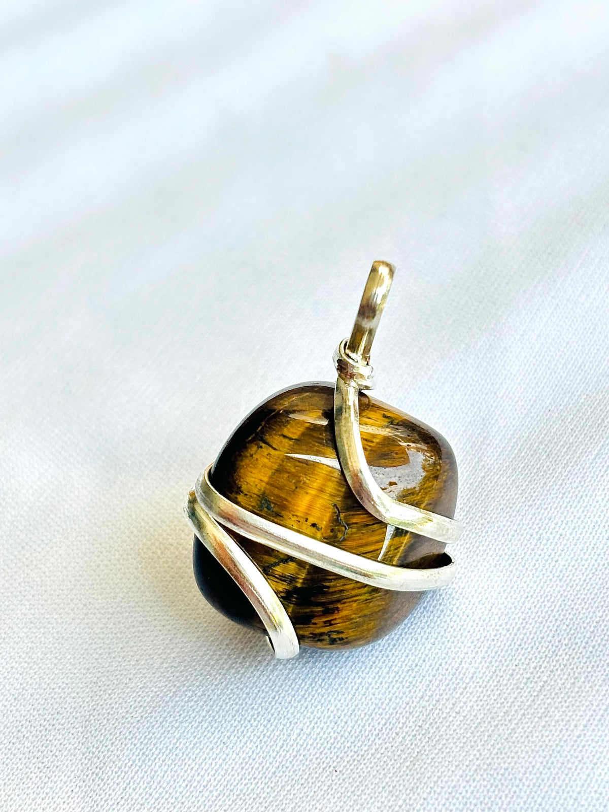 Boosts Your Confidence Level & Exalts the Planet Ketu: Tiger Eye Wrapping Pendant - Abhimantrit & Certified