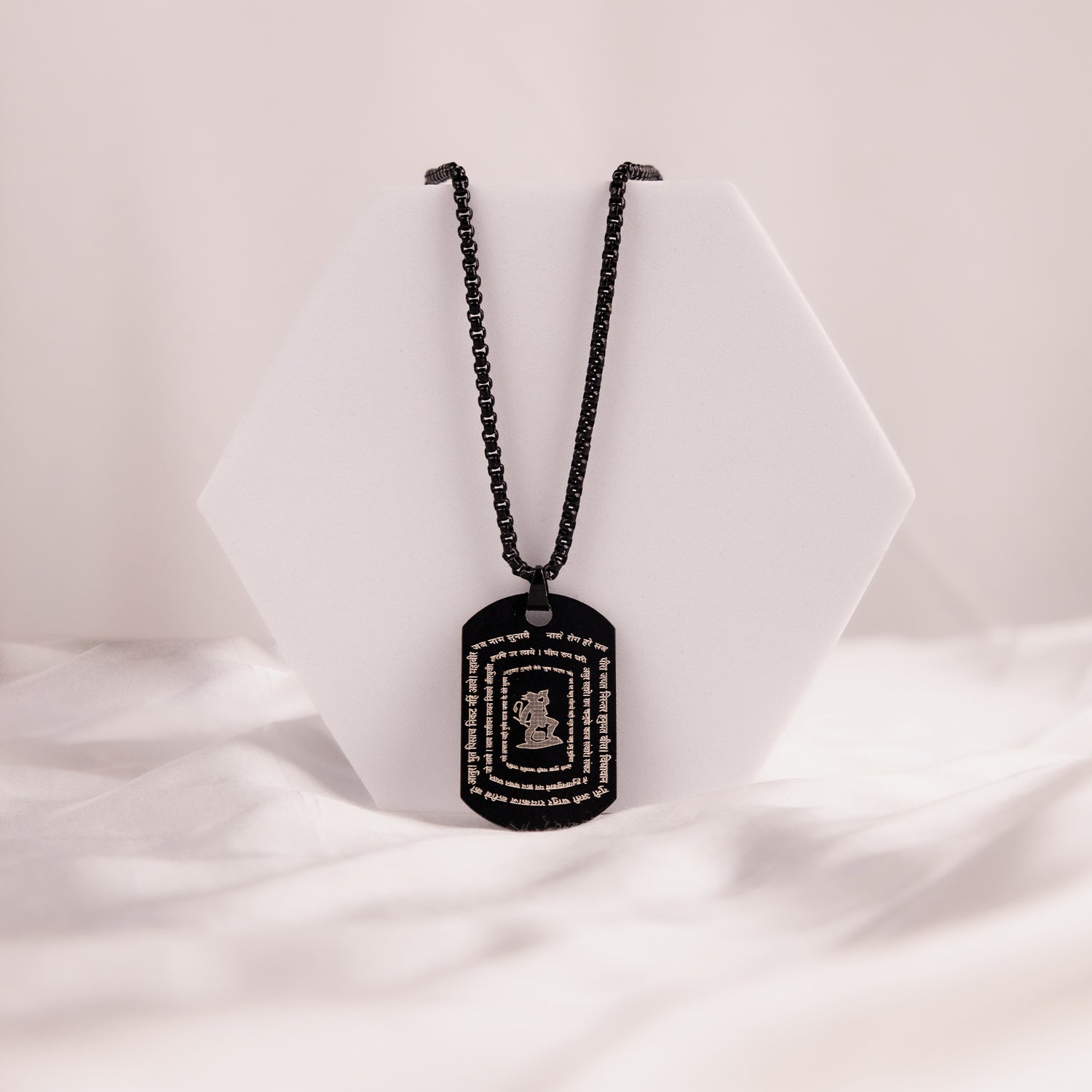Hanuman Chalisa 9 Verse Pendant (Blessing & Protection) - Abhimantrit