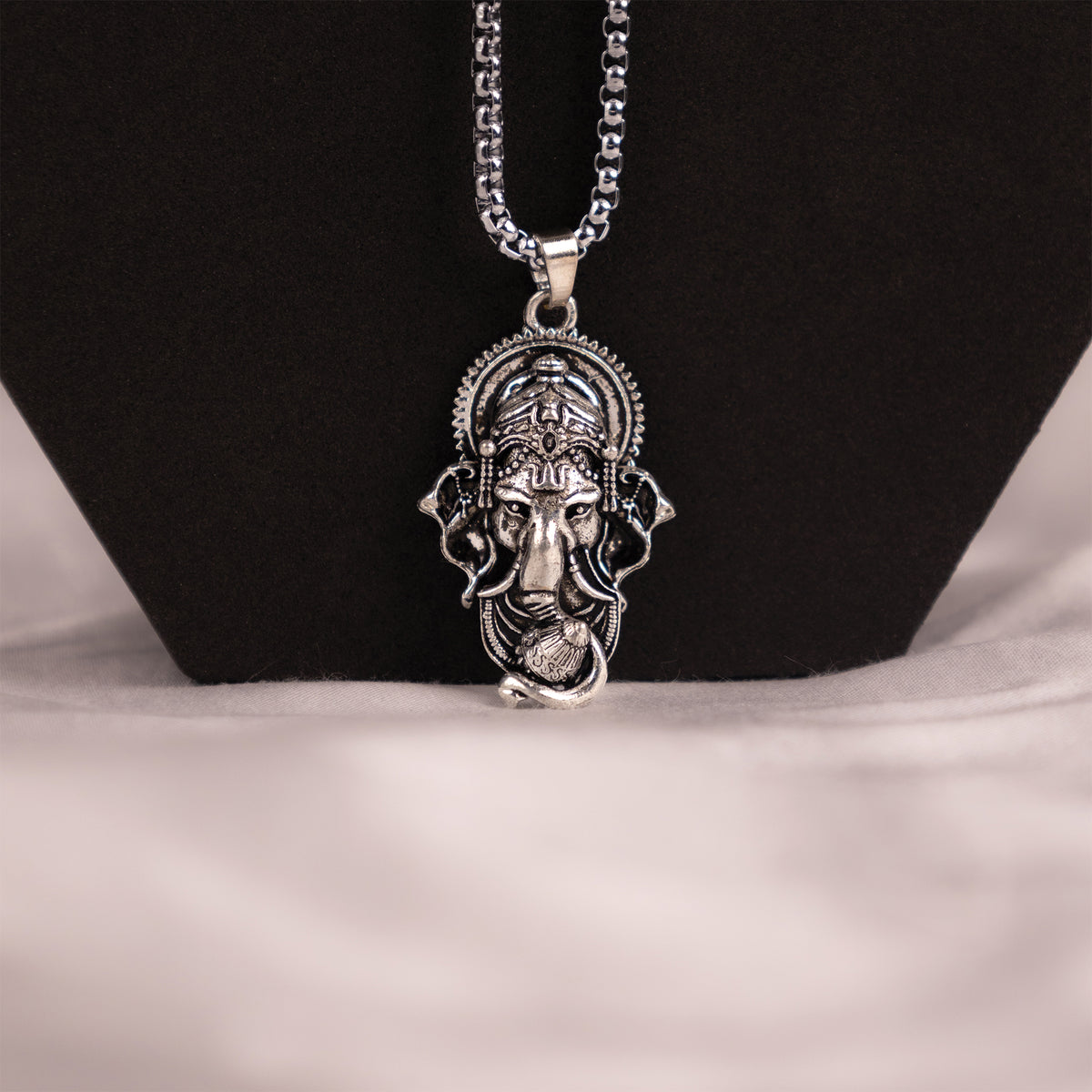 Silver Lord Ganesha Pendant (Blessing & Protection)- Abhimantrit