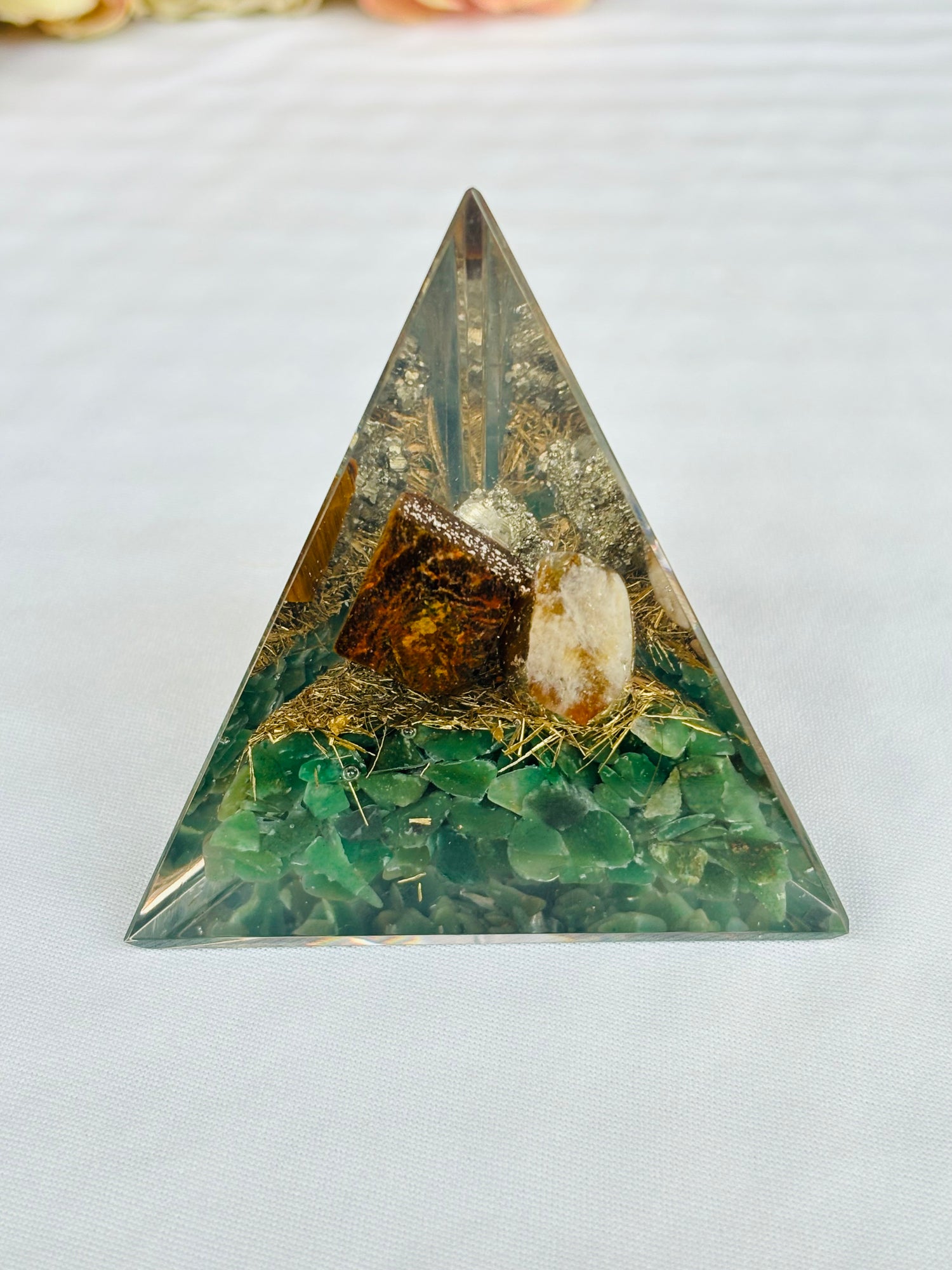 Money Magnet Pro Pyramid - Abhimantrit