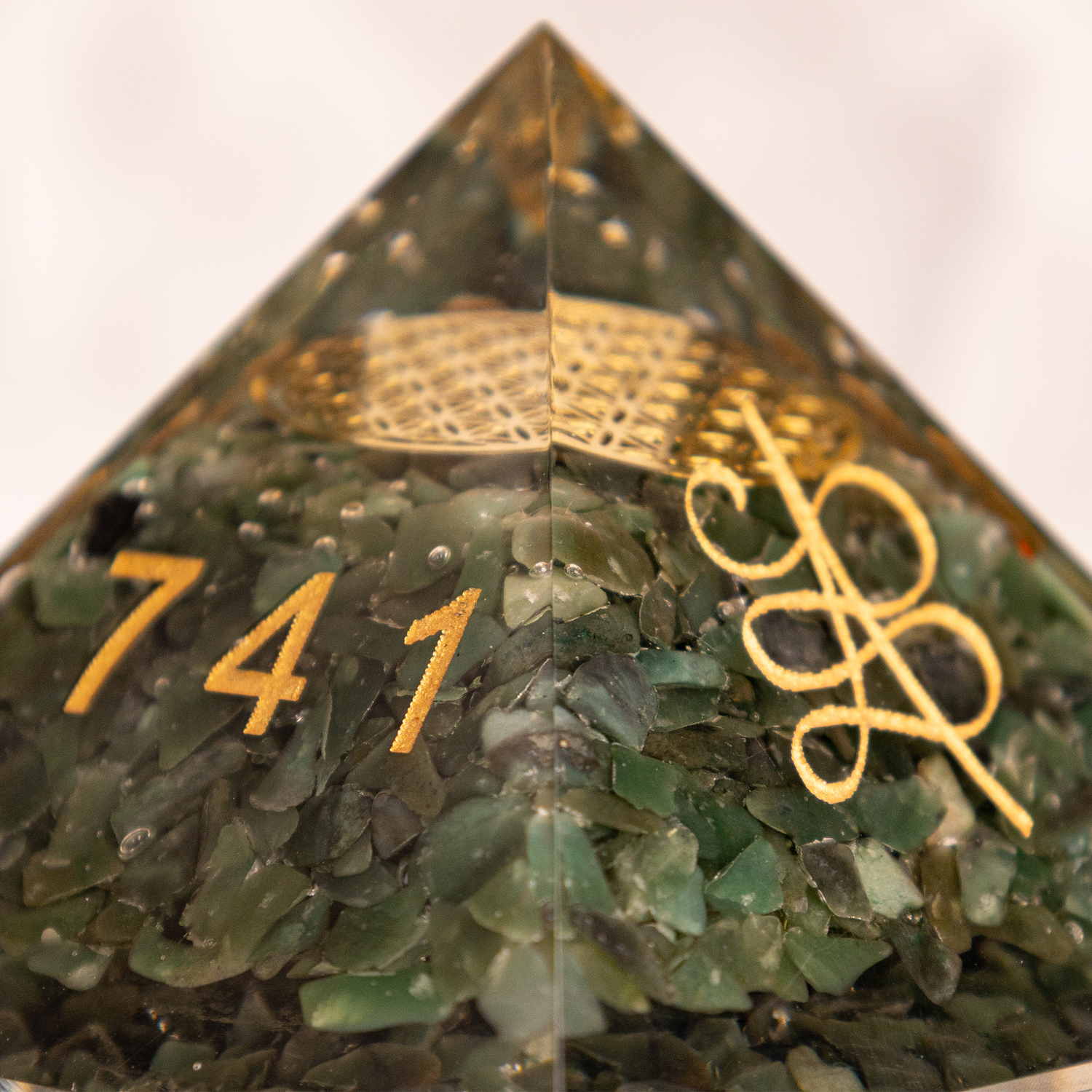 Reiki Symble Zibu Pyramid
