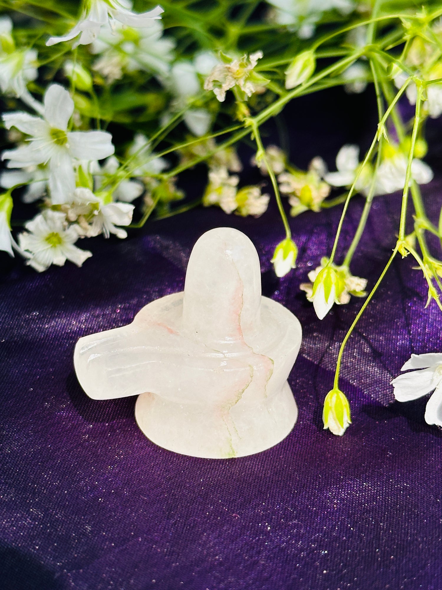 White Agate Shivling (3cm) - Abhimantrit