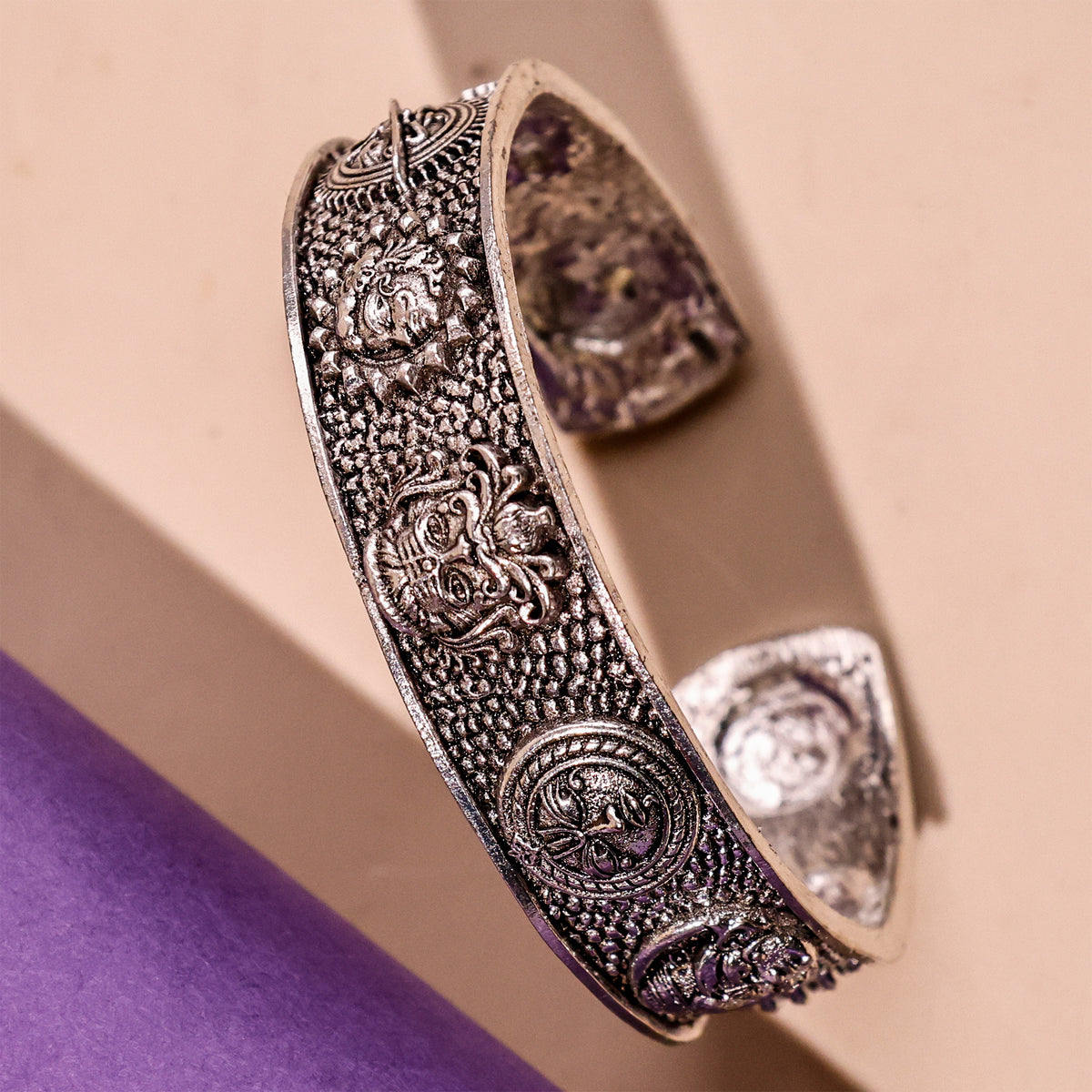 Nav Grah Kada (Silver Oxidize)