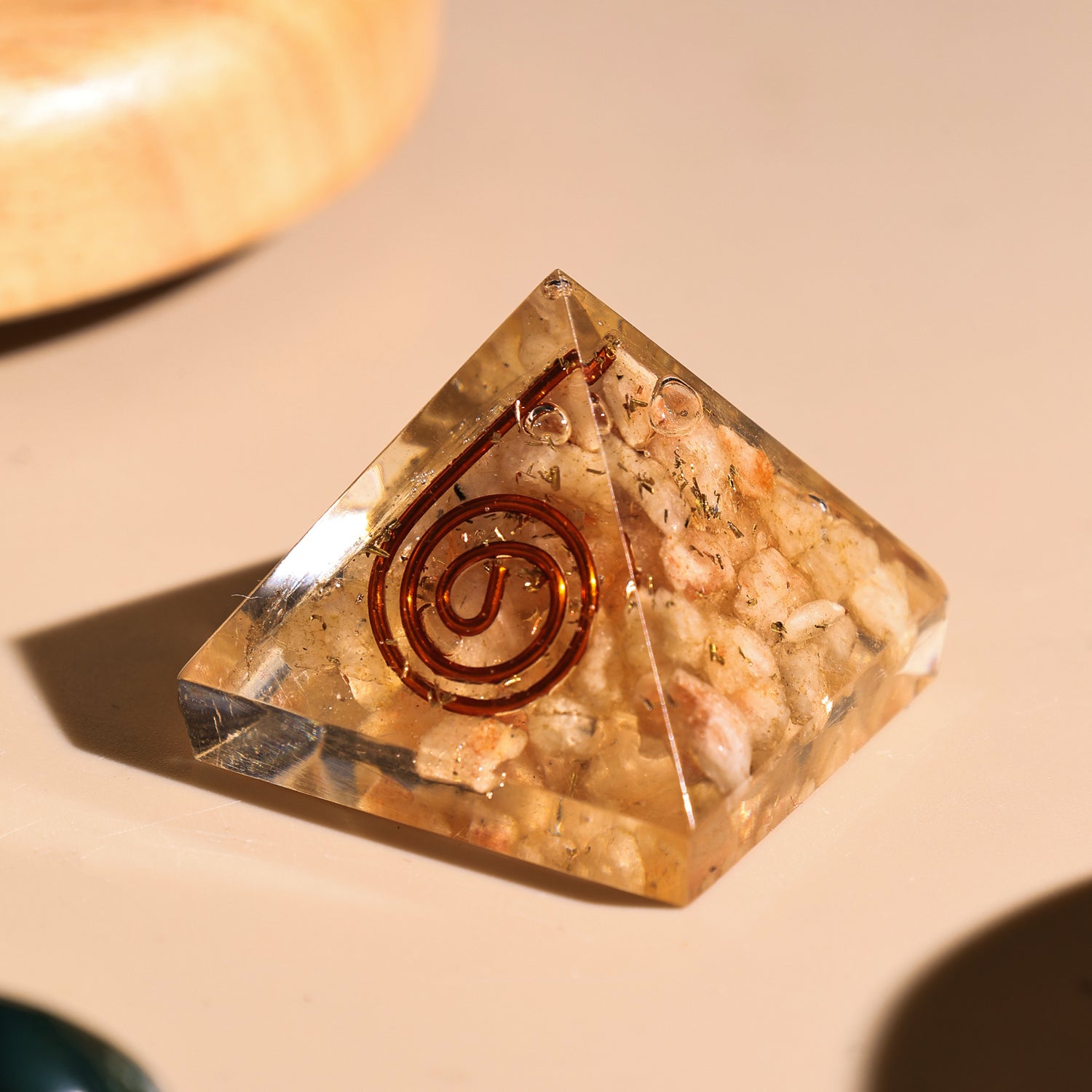 Crest Sunstone Pyramid - Abhimantrit