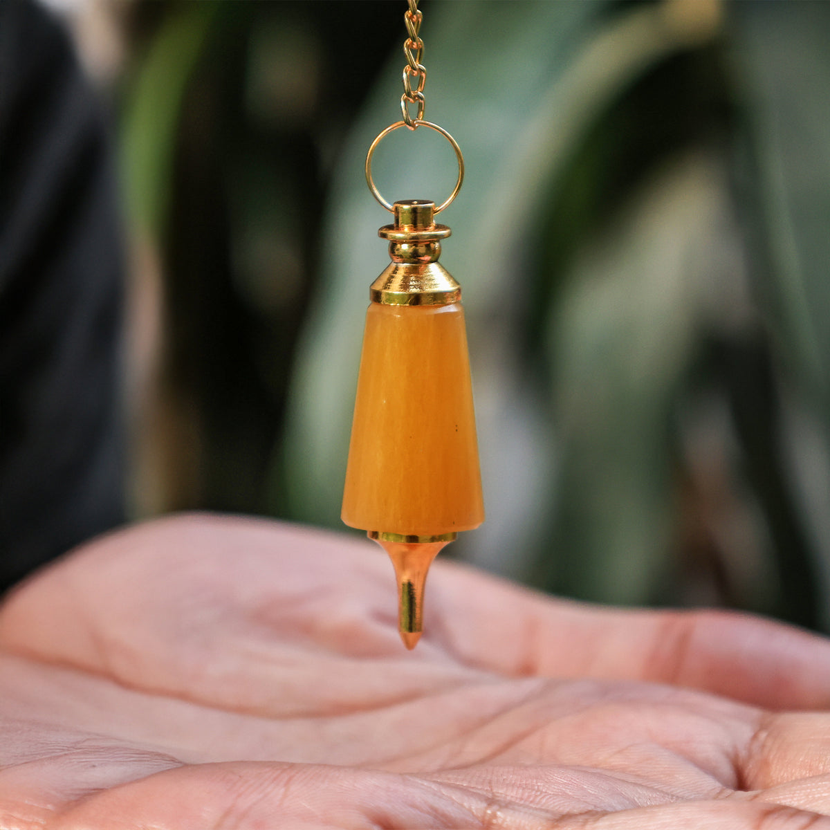 Yellow Quartz Pendulum - Abhimantrit