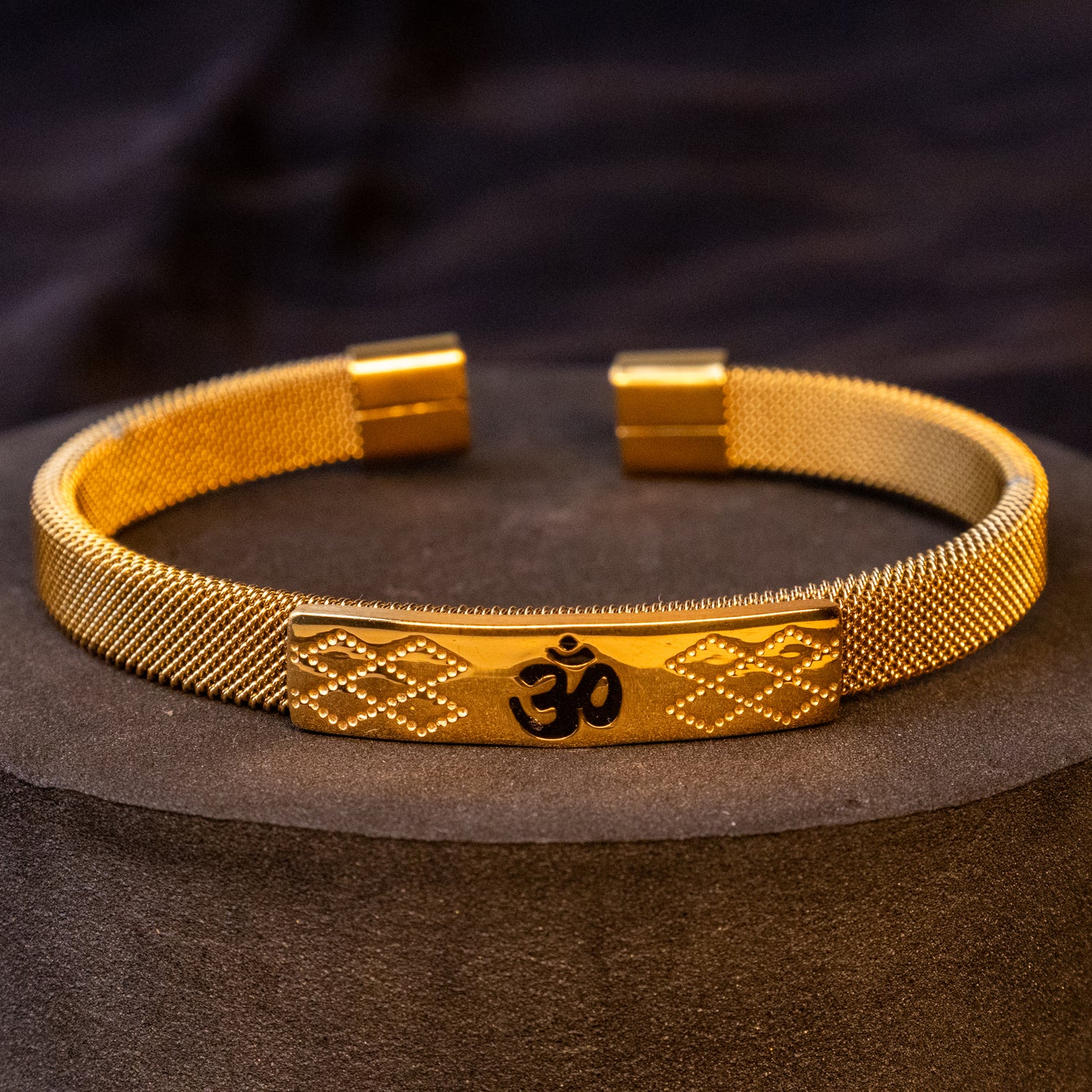Om Shakti Kada (IGP Gold Plating) – Abhimantrit
