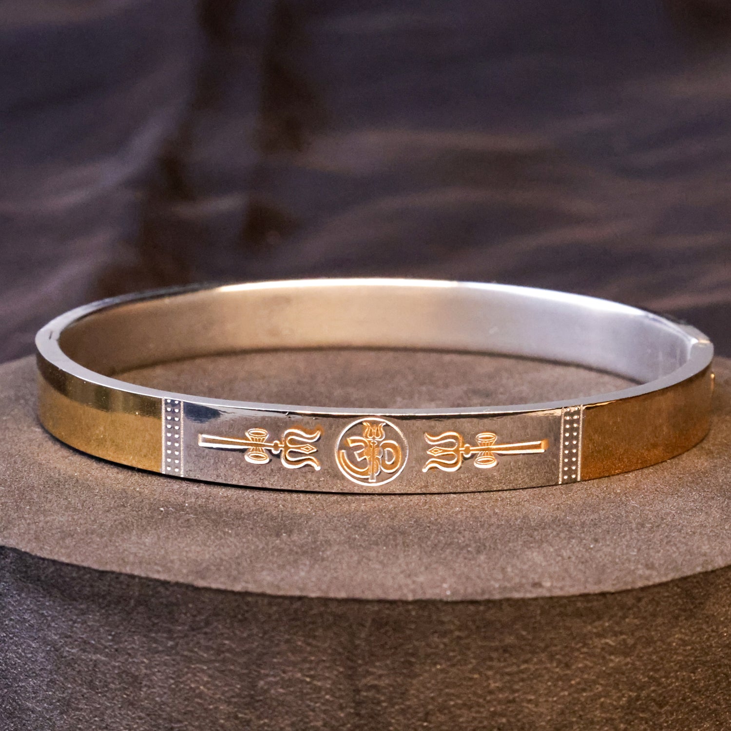 Om Trishul Kada (IGP Gold & Silver Plating) - Abhimantrit