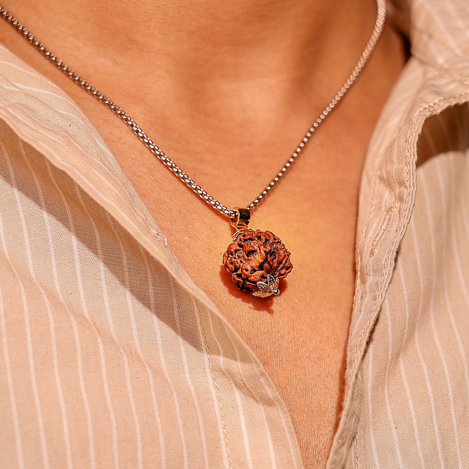 Nepali 1 Mukhi Rudraksha (One Faced) - Abhimantrit & Certified