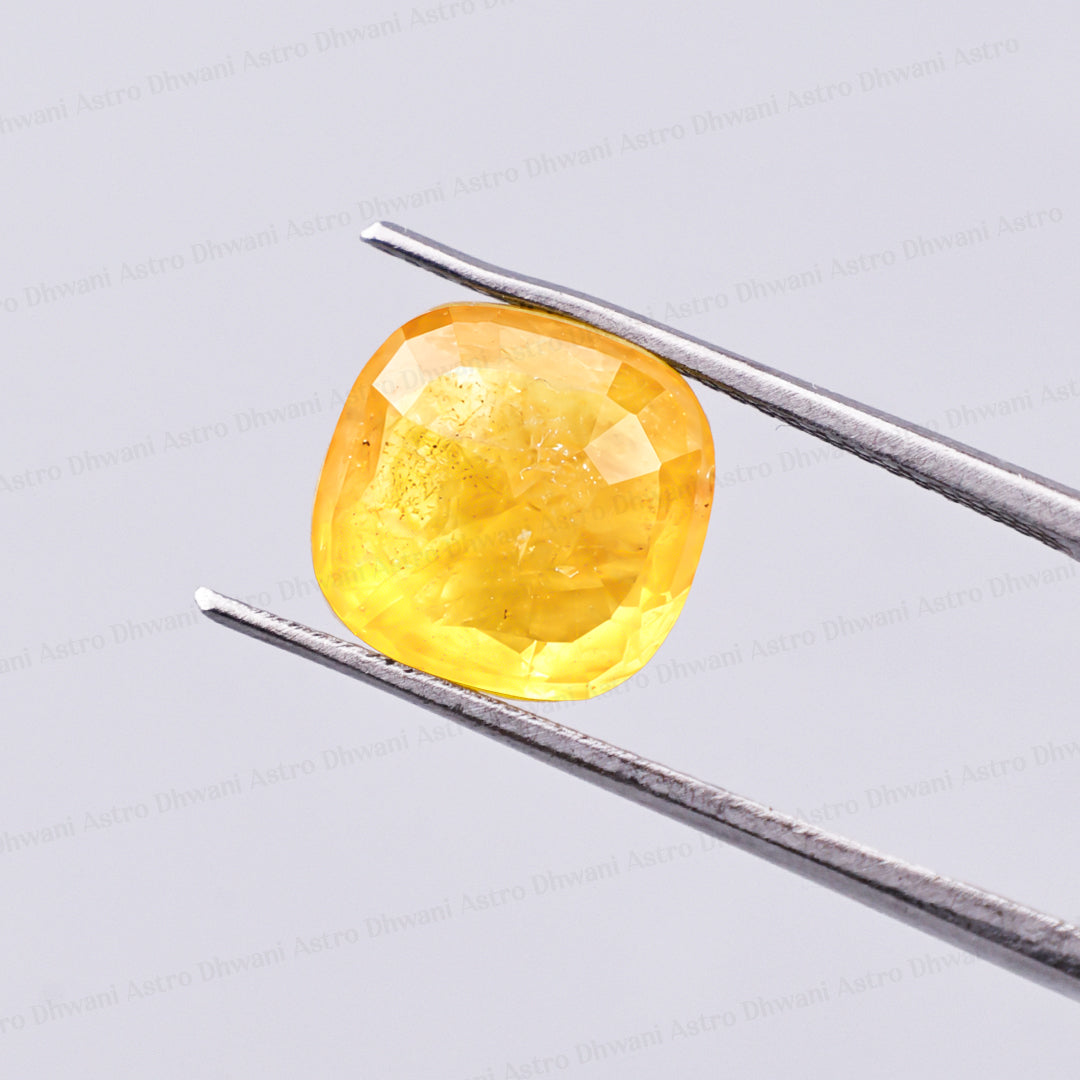 Yellow Sapphire ( Pukhraj )- 6.78 Carat