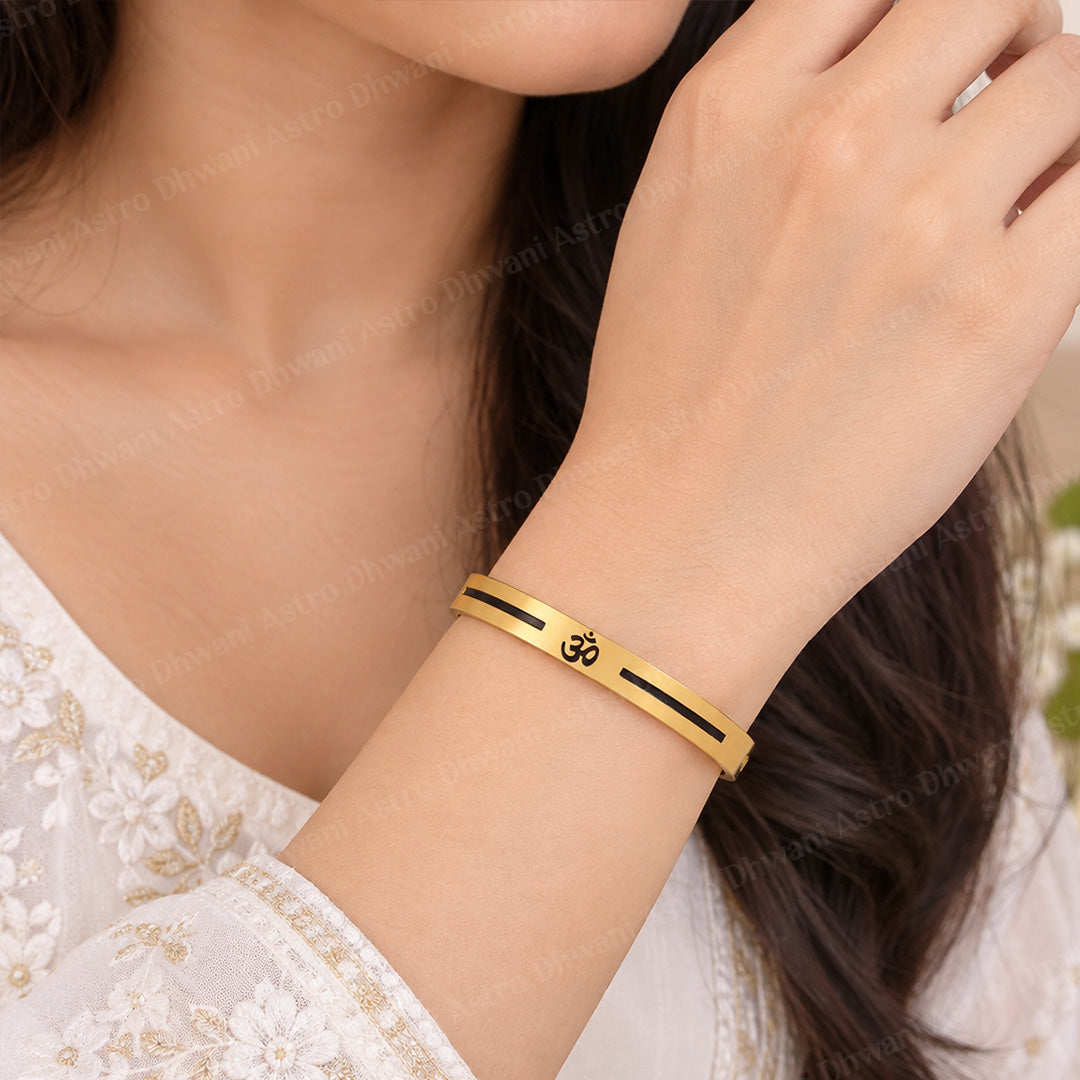 Om Pavitra Kada (IGP Gold Plating) – Abhimantrit