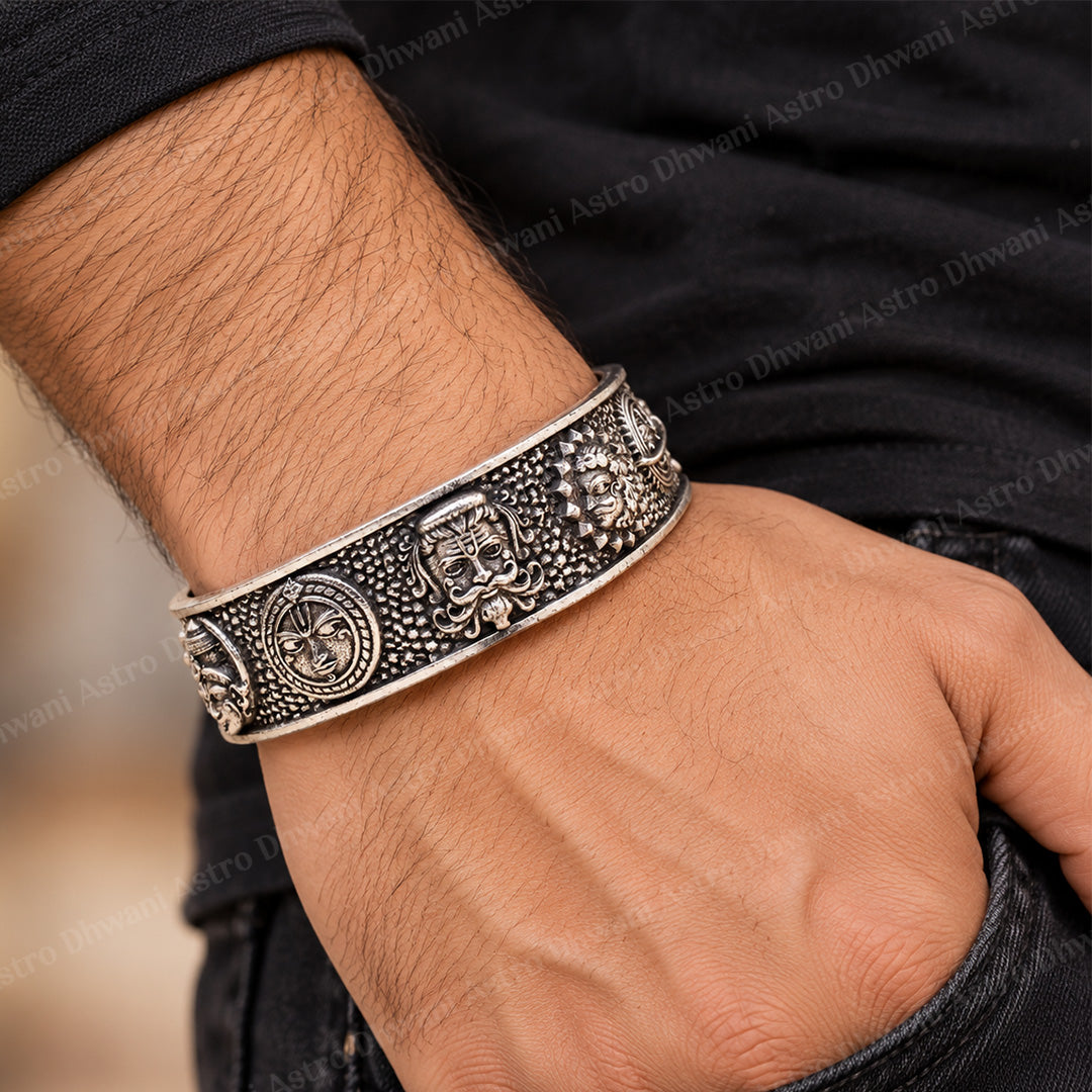 Nav Grah Kada Silver Oxidized Abhimantrit