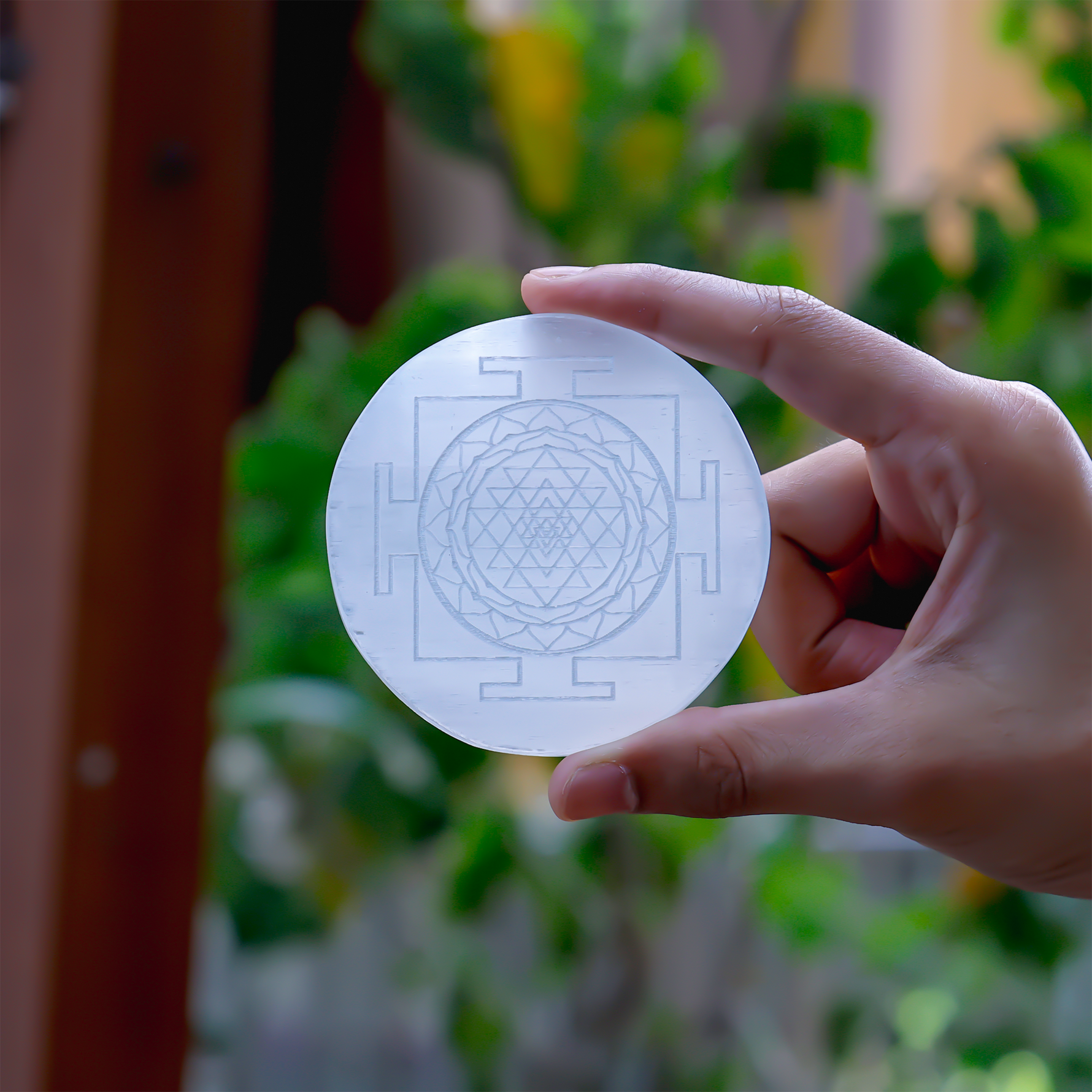 Shriyantra Selenite Plate Circle – Crystal Charging & Cleansing