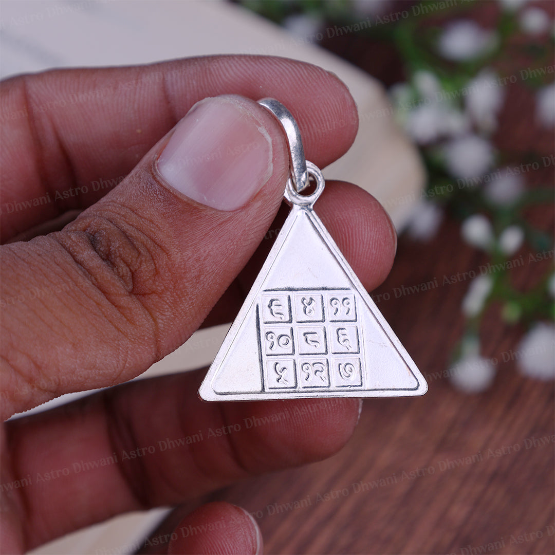 Pyra Budh With Loshu Grid Yantra Pendant