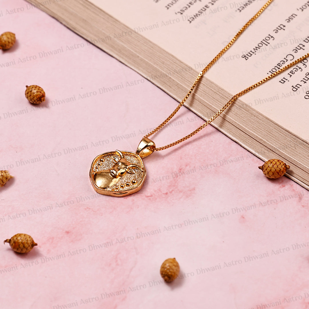 Capricorn Zodiac Sing Gold Plated Pendant for Career Growth