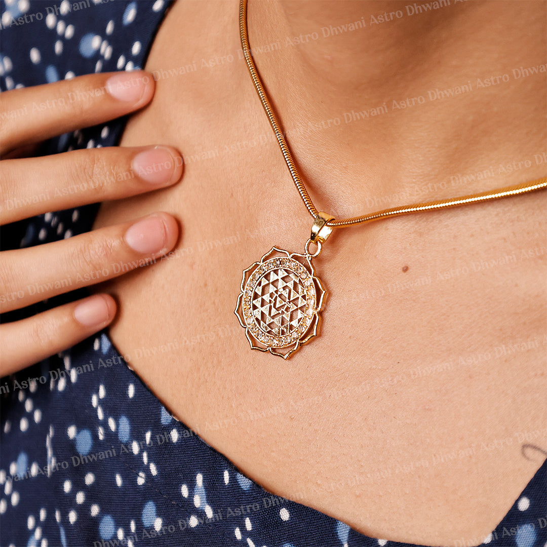Gold Laxmi Yantra Pendant ( Blessing & Protection ) - Abhimantrit