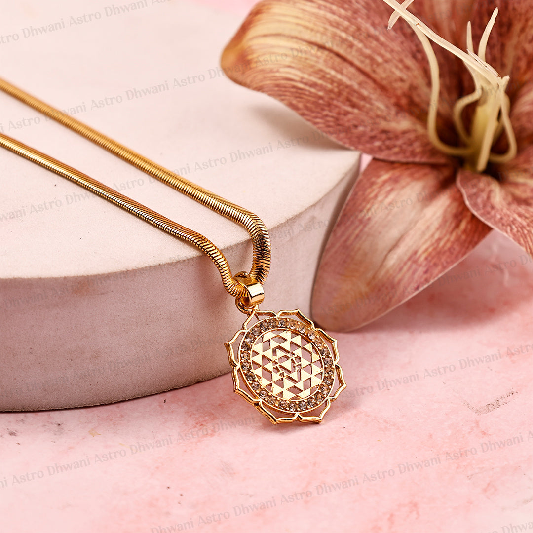 Gold Laxmi Yantra Pendant ( Blessing & Protection ) - Abhimantrit