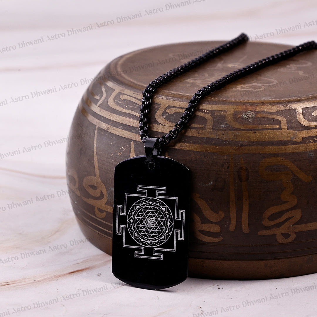 Black Shree Yantra: Blessing & Protection Pendant - Abhimantrit