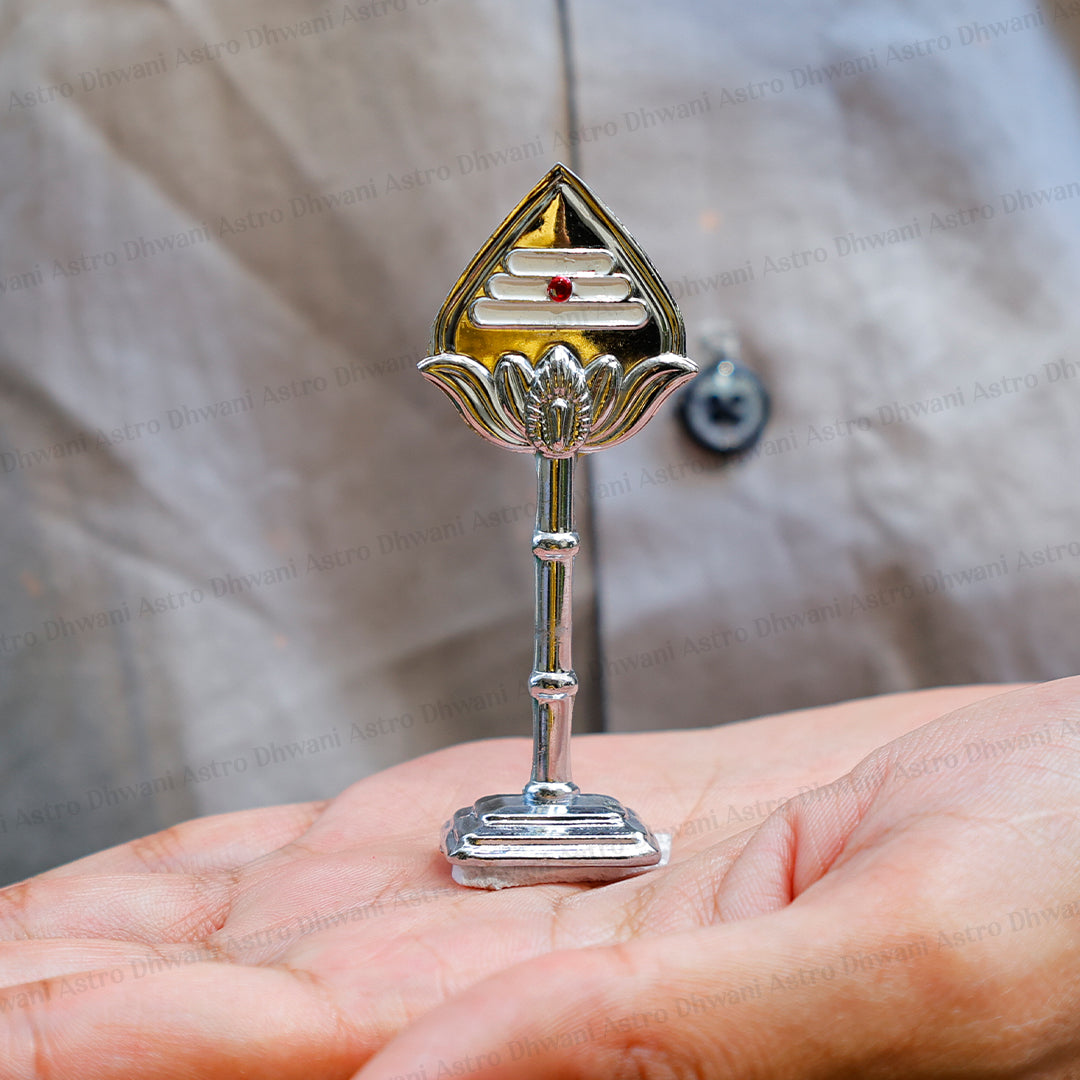 Mini Lord Murugan With Lotus Vel