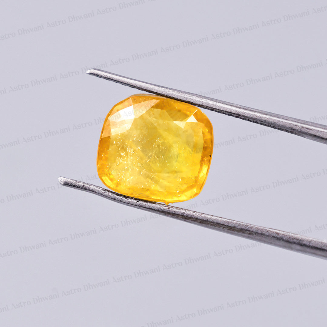 Yellow Sapphire ( Pukhraj )- 5.39 Carat