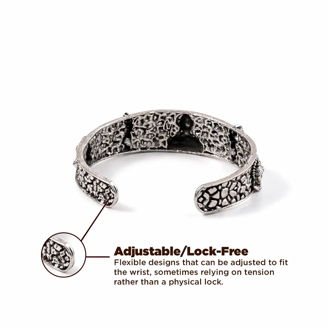 Bracelet with adjustable design on a white background