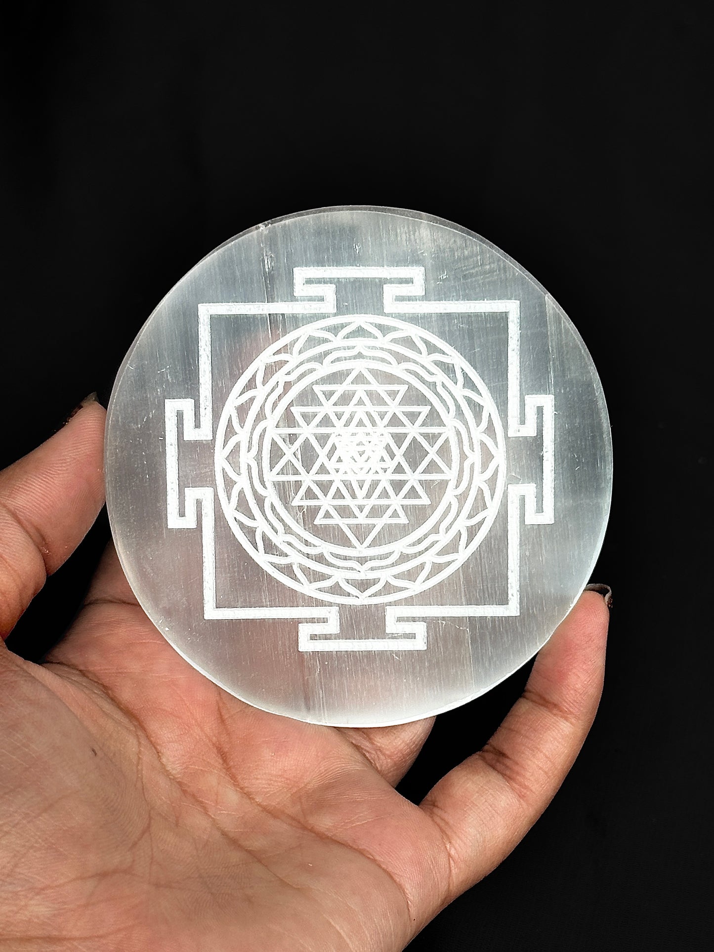 Shriyantra Selenite Plate Circle – Crystal Charging & Cleansing | Abhimantrit & Certified