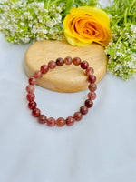 Harmonizes Energy, it activates trust and patience: Strawberry Quartz Stone Bracelet