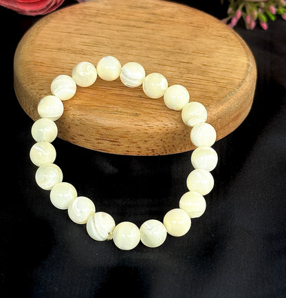 Mother of Pearls Crystal Bracelet - Abhimantrit & Certified