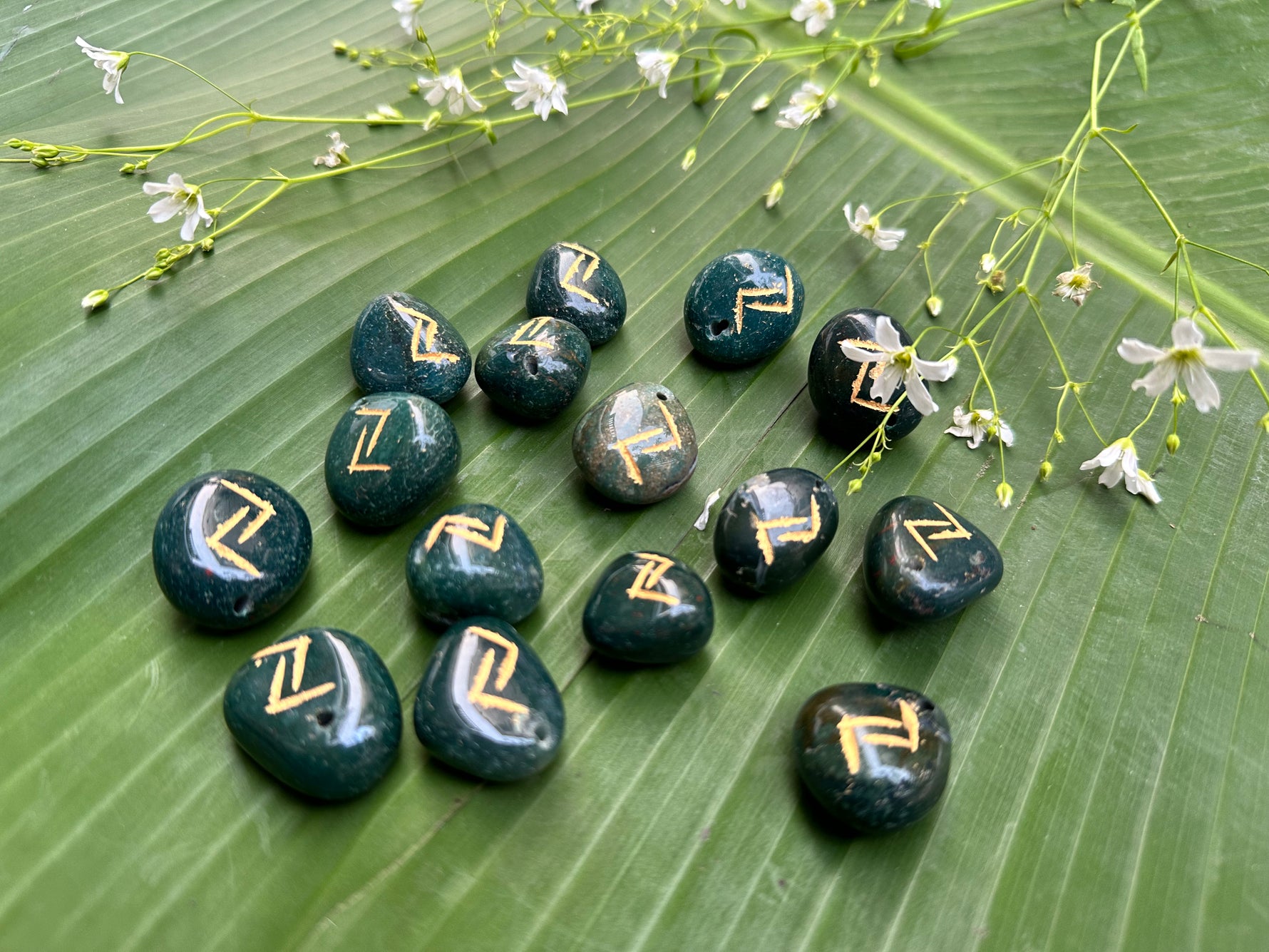 Green Agate (Reiki Symbol) Pack Of 5 - Abhimantrit & Certified