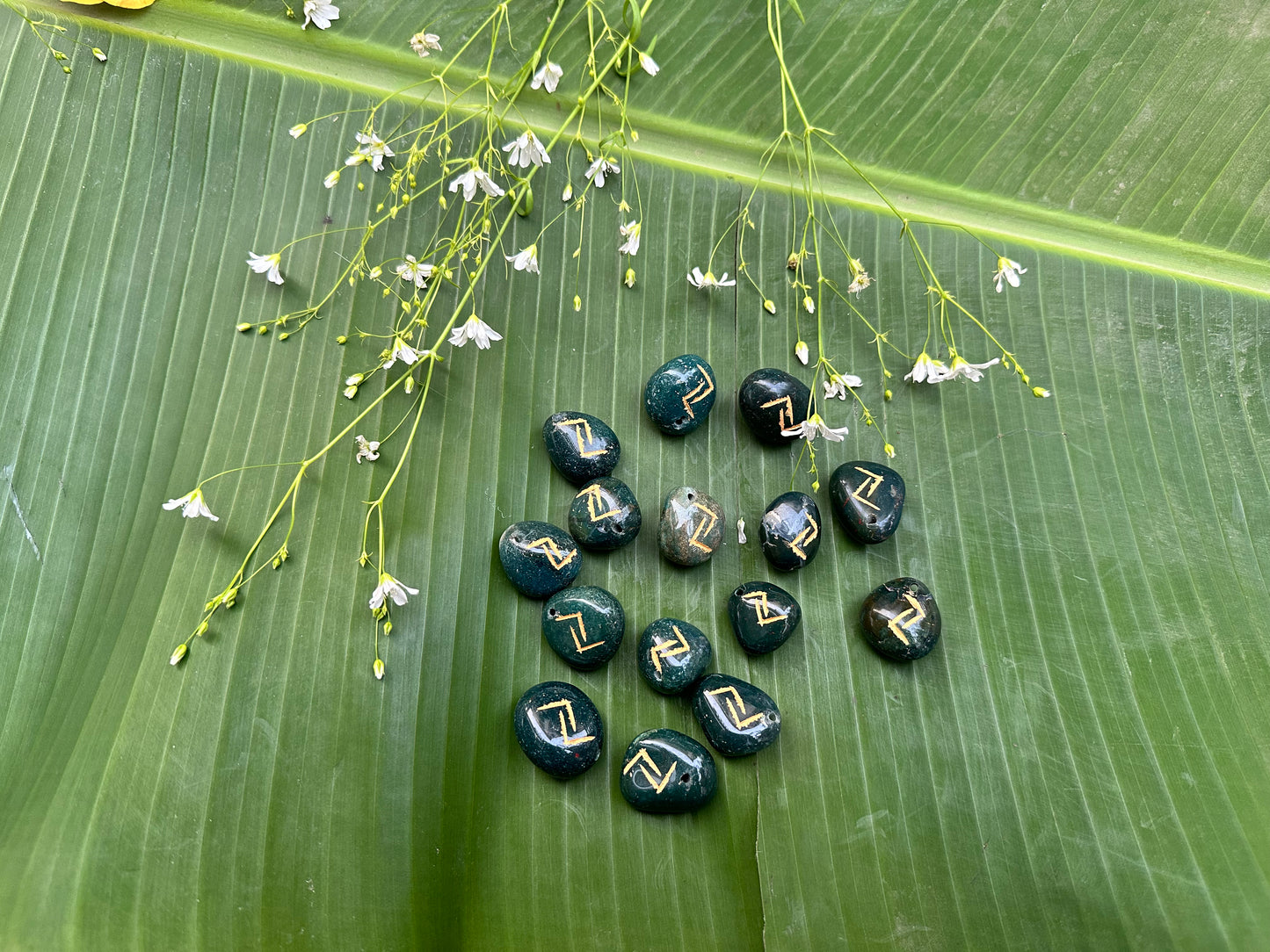 Green Agate (Reiki Symbol) Pack Of 5 - Abhimantrit & Certified