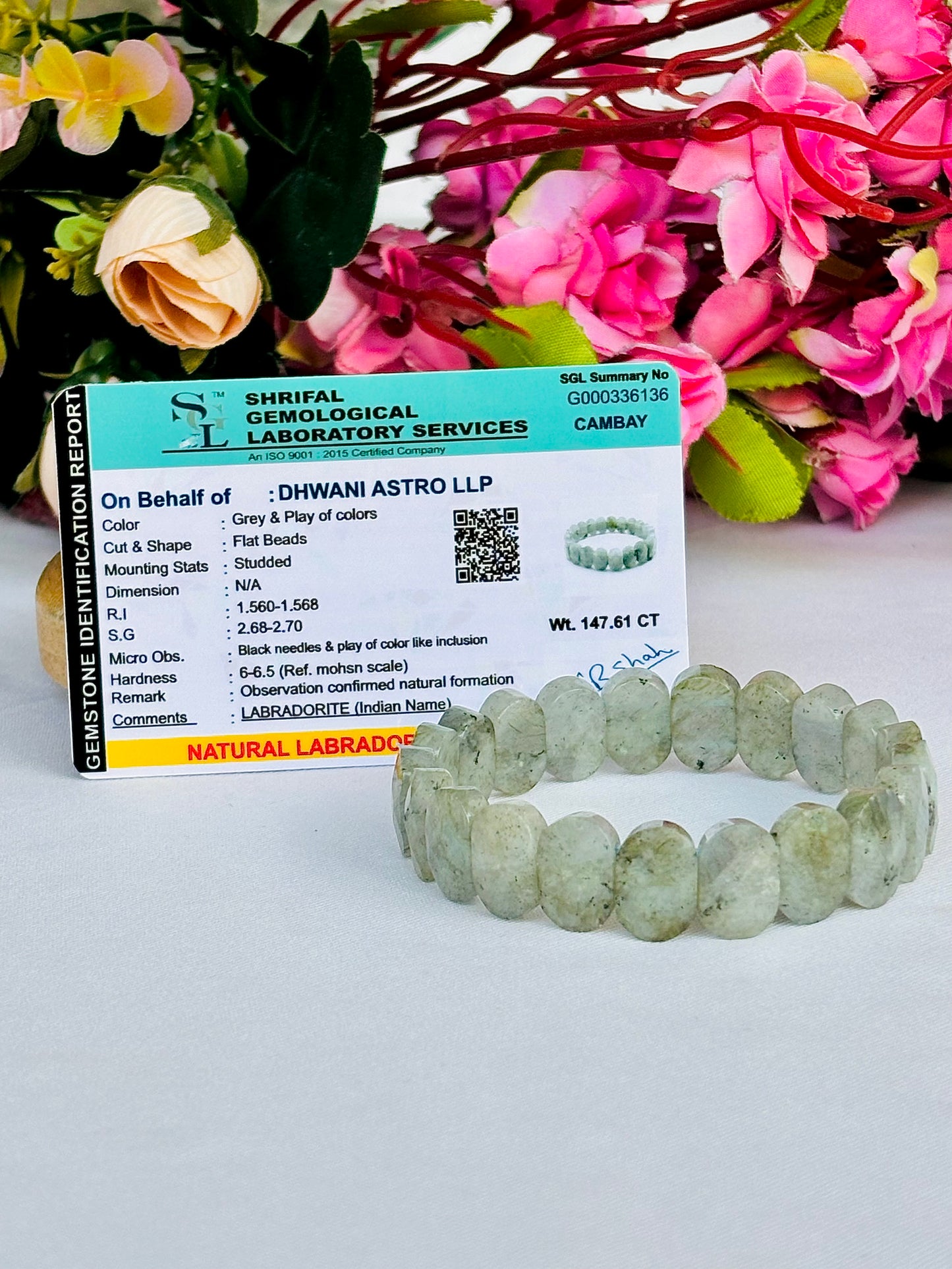 Awaken your inner Power & open you Third Eye Chakra: Labradorite Emerald Cut Bracelet - Abhimantrit & Certified