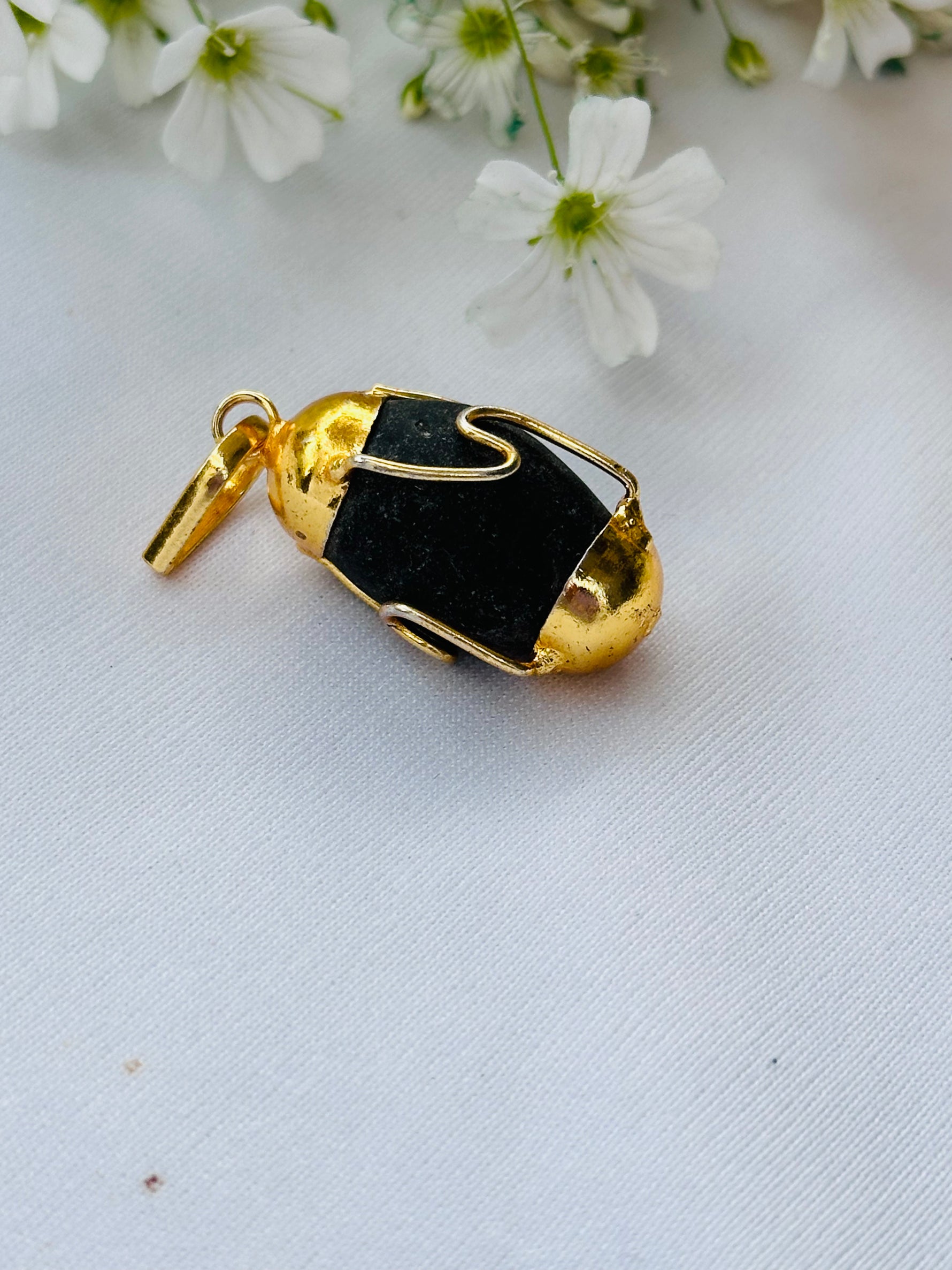 Narmadeshwar Pendant - Abhimantrit & CertifiedNarmadeshwar Pendant - Abhimantrit & Certified