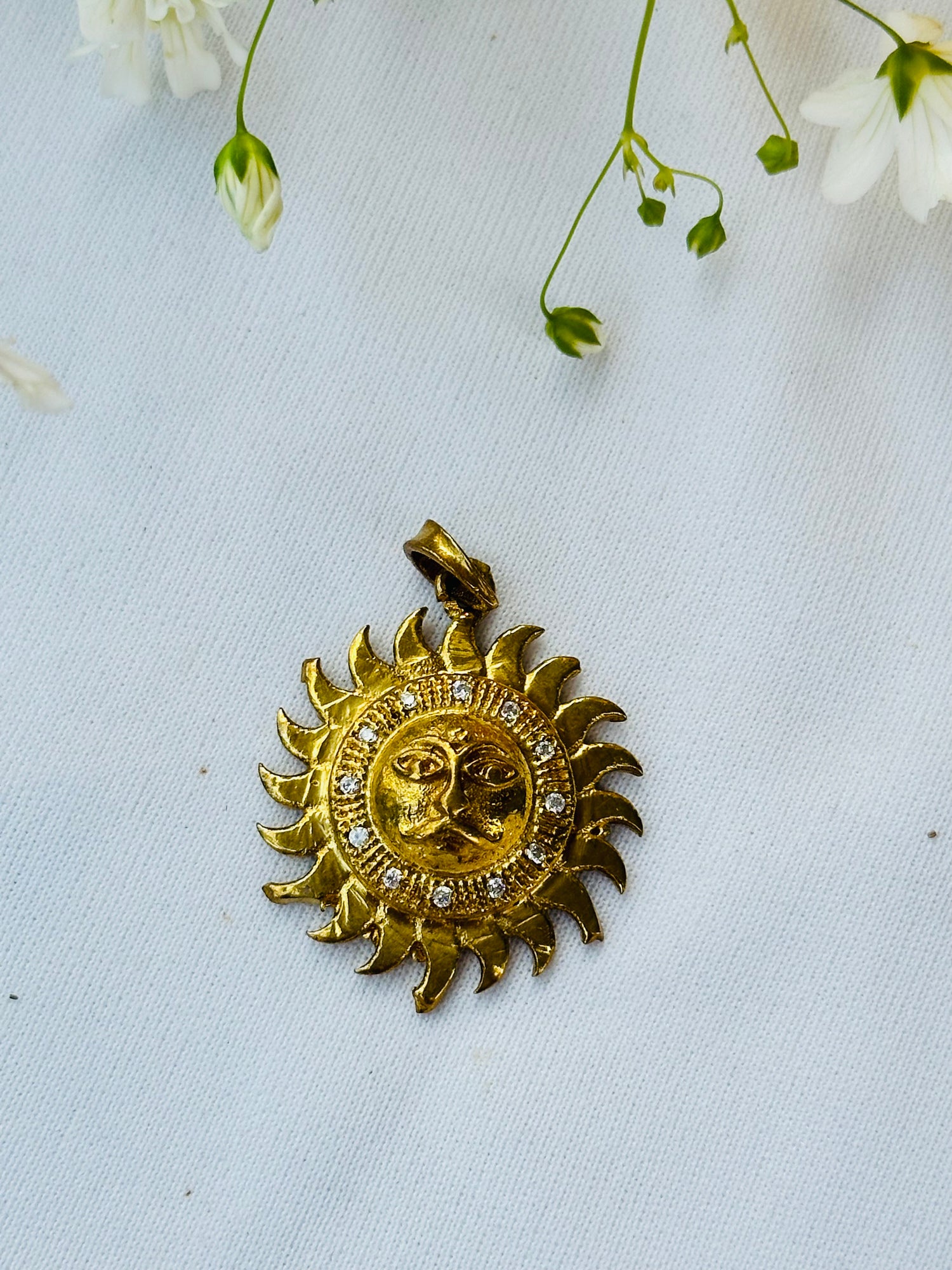 Sun Pendant - Abhimantrit & Certified