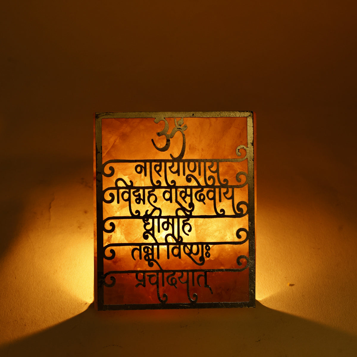 Vishnu Gyatri Mantra Candle Stand - Abhimantrit