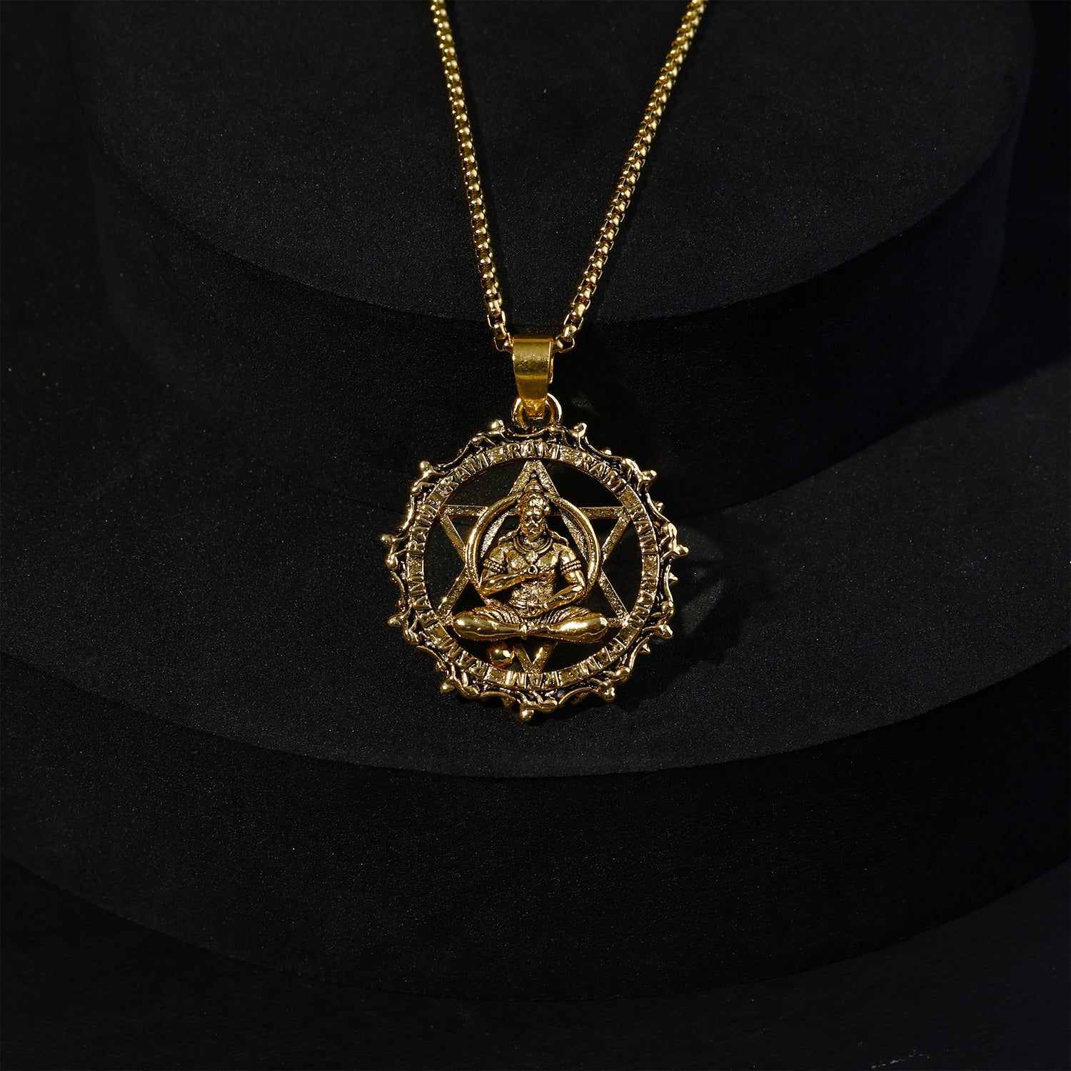 IGP Plating Meditating Hanuman Ji Pendant - Abhimantrit