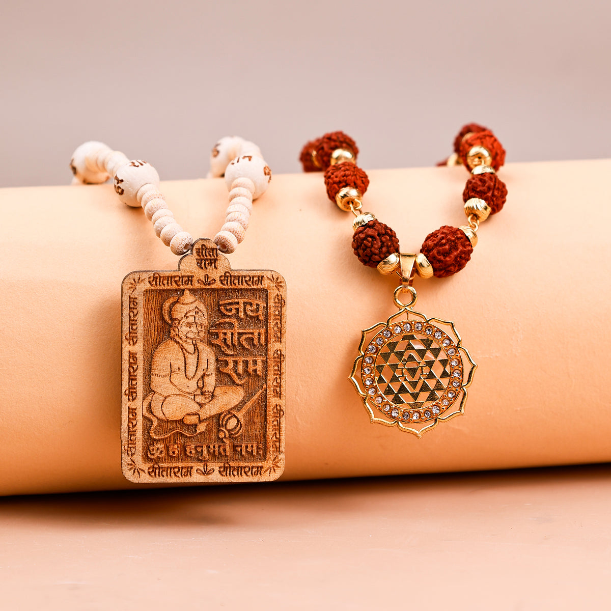 Hanuman Ji Tulsi Kanthi Mala with Laxmi Yantra with 5 Mukhi Rudraksha Pendant Combo