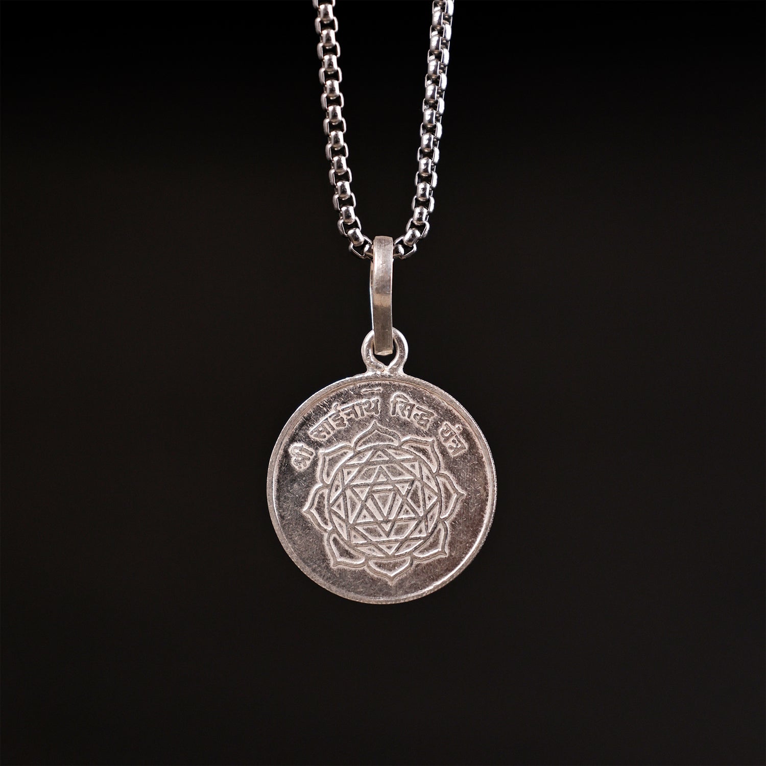 Sai Yantra Pure Silver Pendant - Abhimantrit