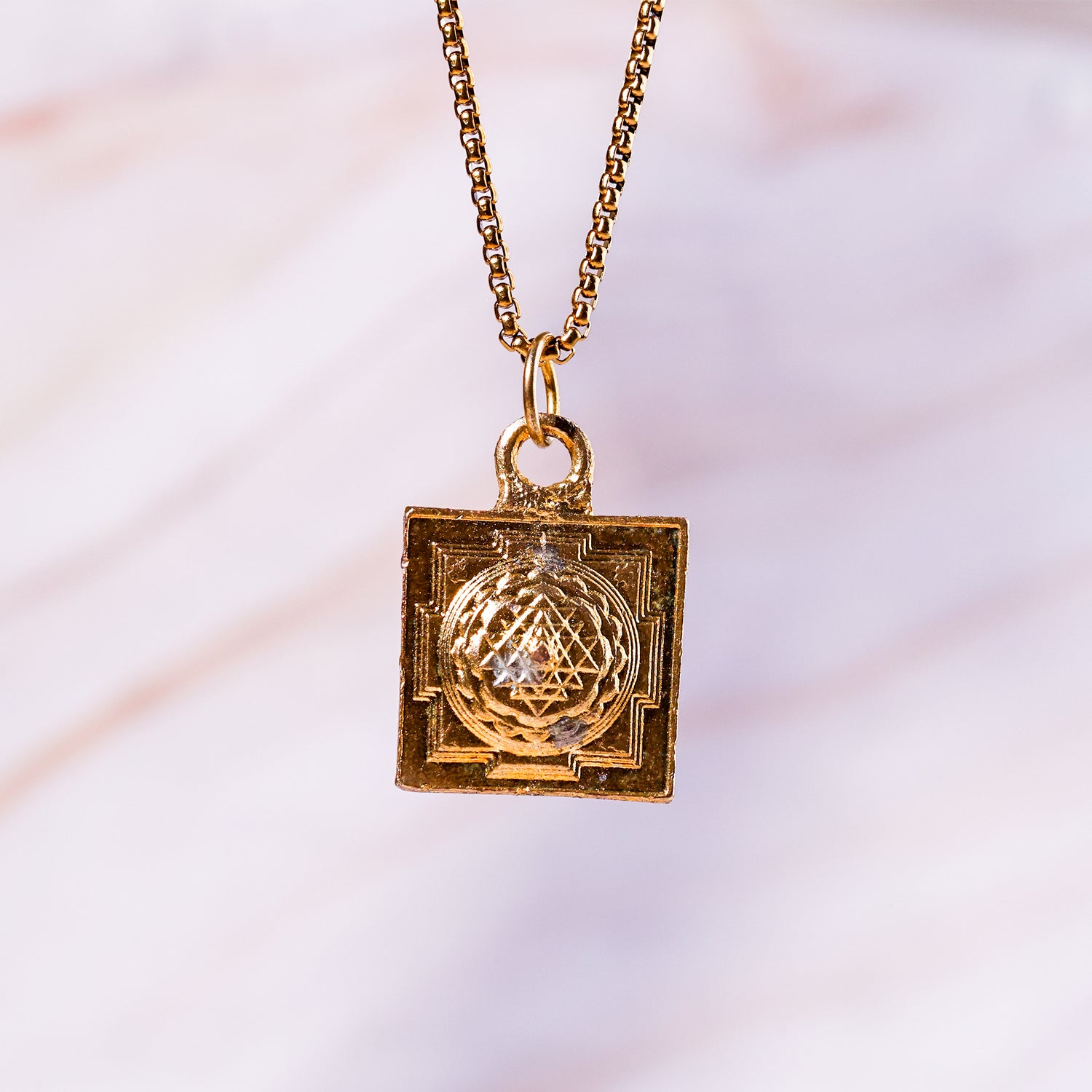 Pendant Shree Yantra Golden - Abhimantrit