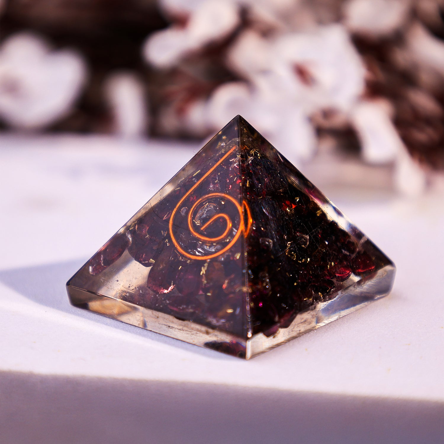 Garnet Pyramid - Abhimantrit