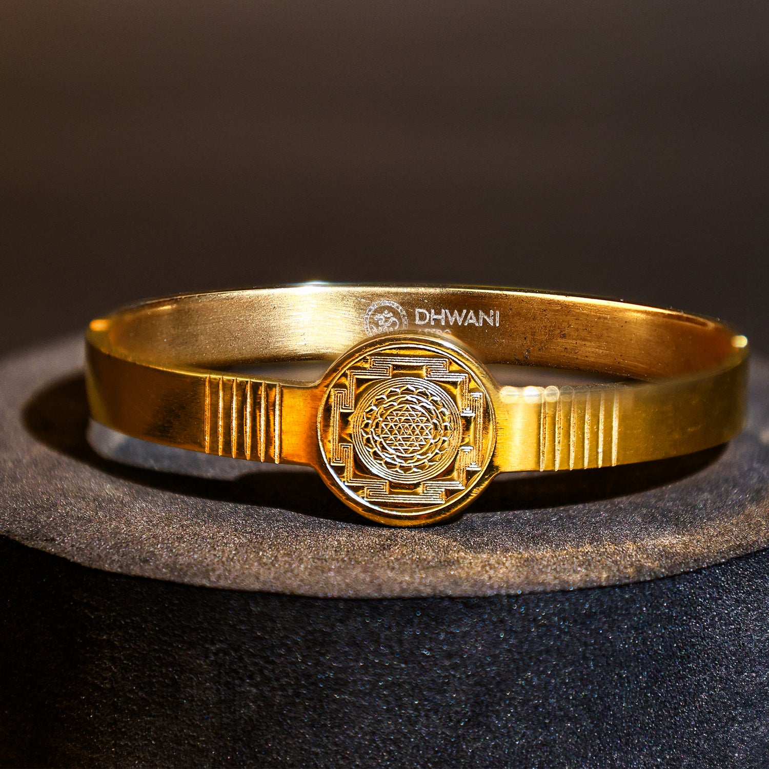 Shree Yantra Kada (IGP Gold Plating) - Abhimantrit
