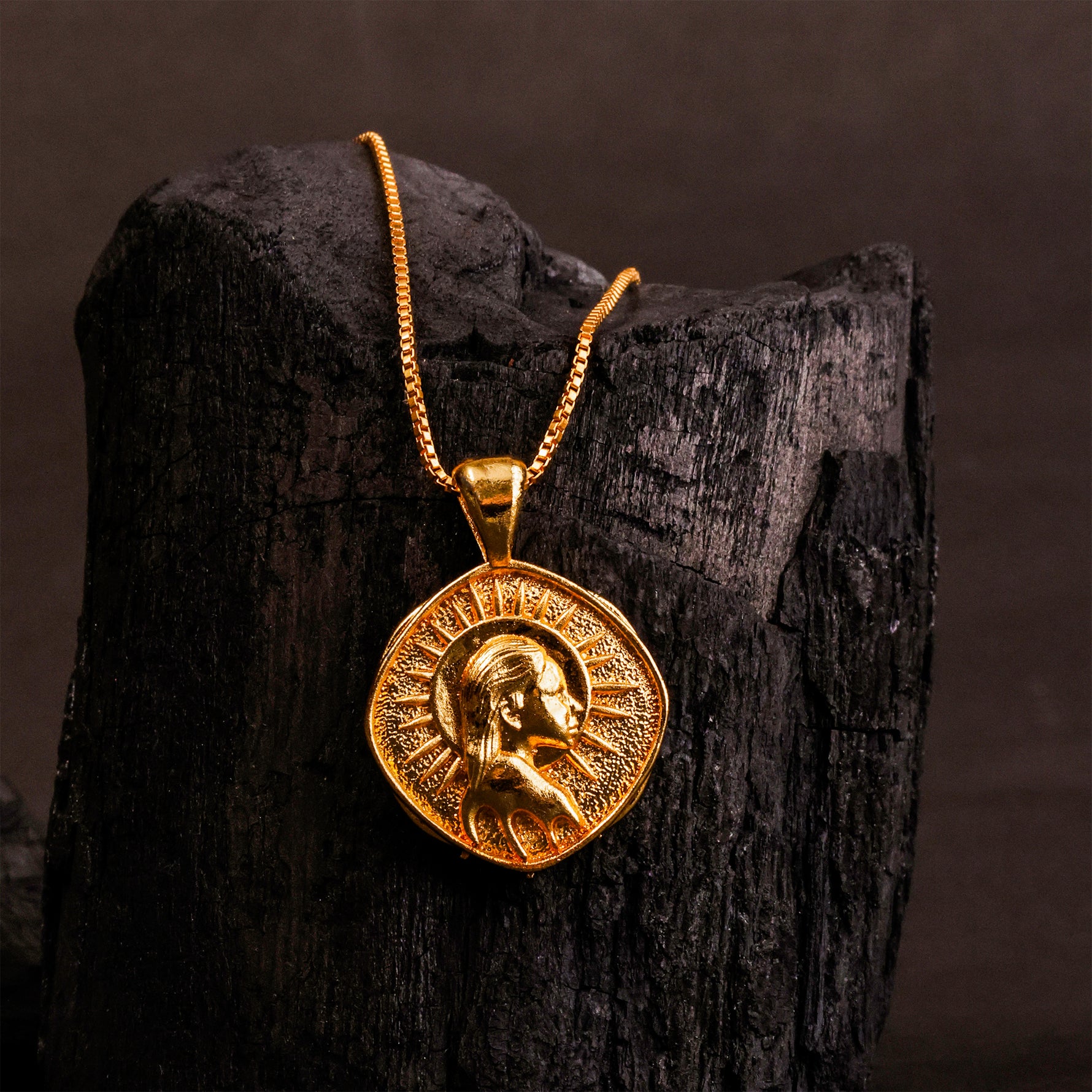 Virgo Zodiac Sing Gold Plated Pendant- Abhimantrit