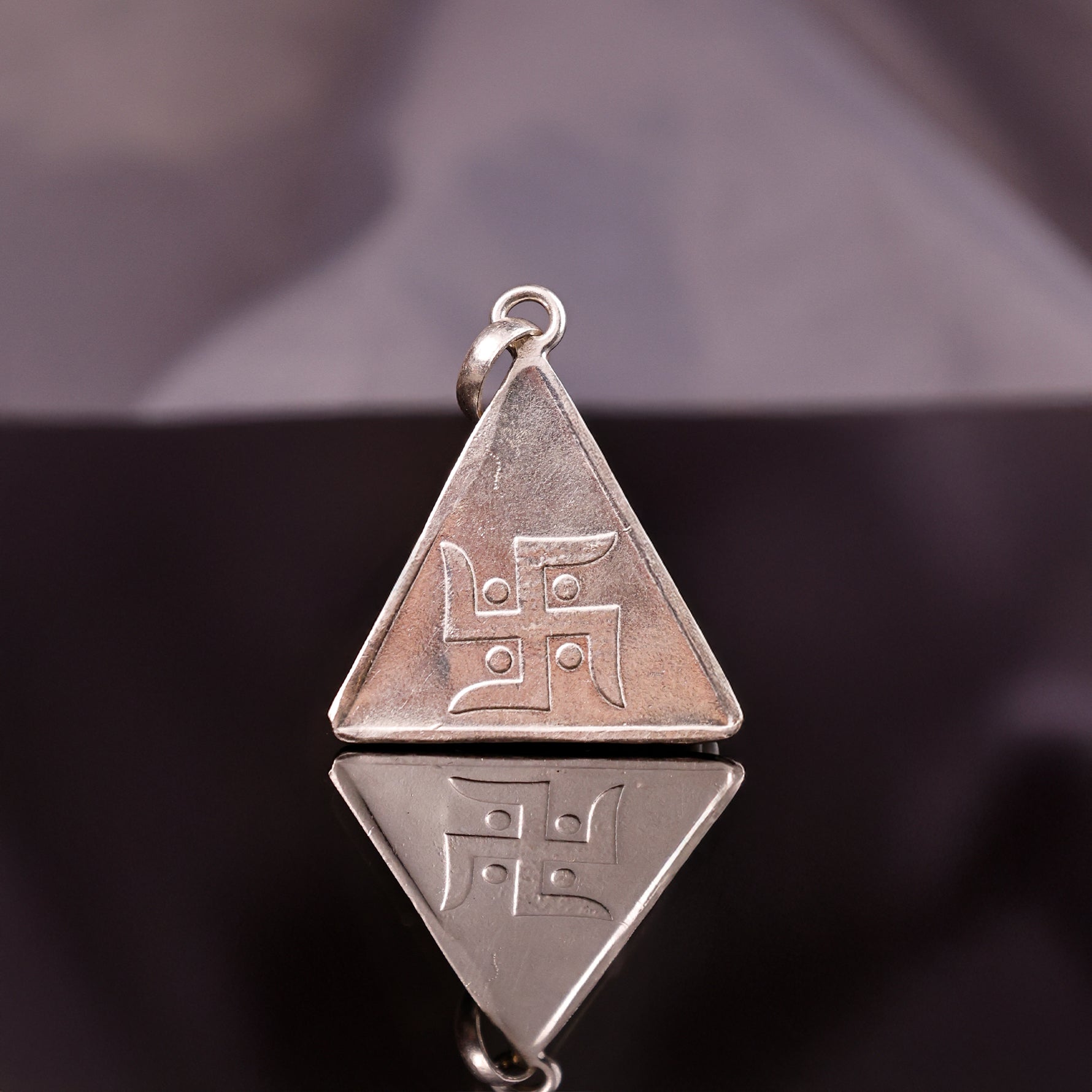 Kuber Yantra Silver Pendant - Abhimantrit