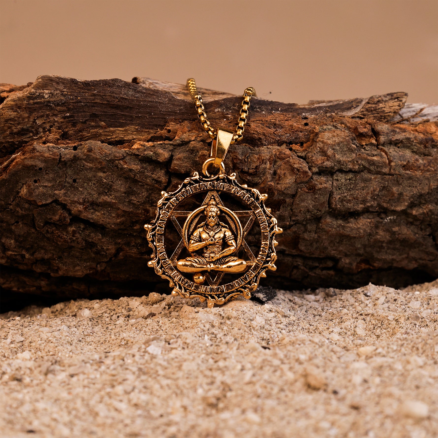IGP Plating Meditating Hanuman Ji Pendant - Abhimantrit