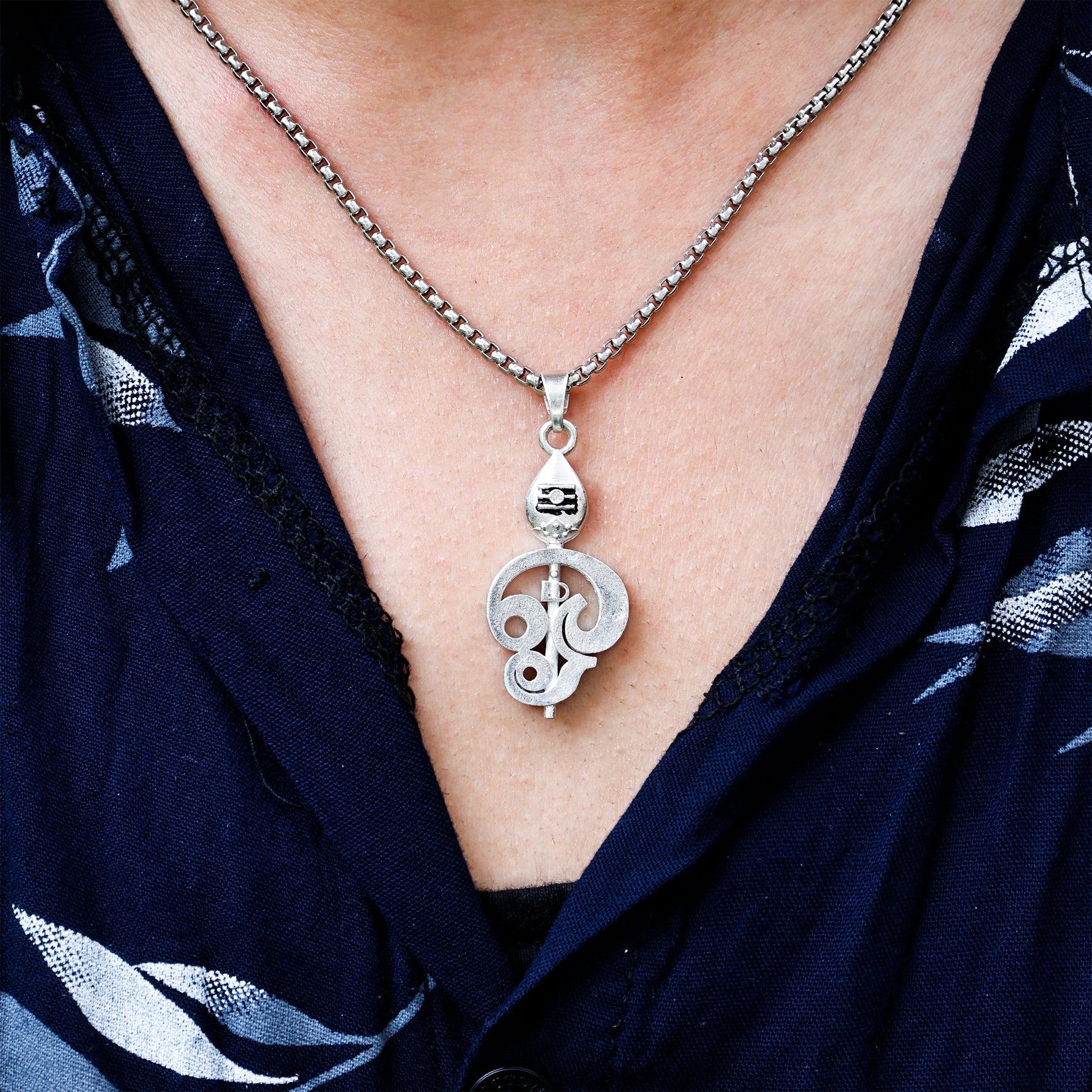 IGP Plating Vel Murgan Pendant - Abhimantrit