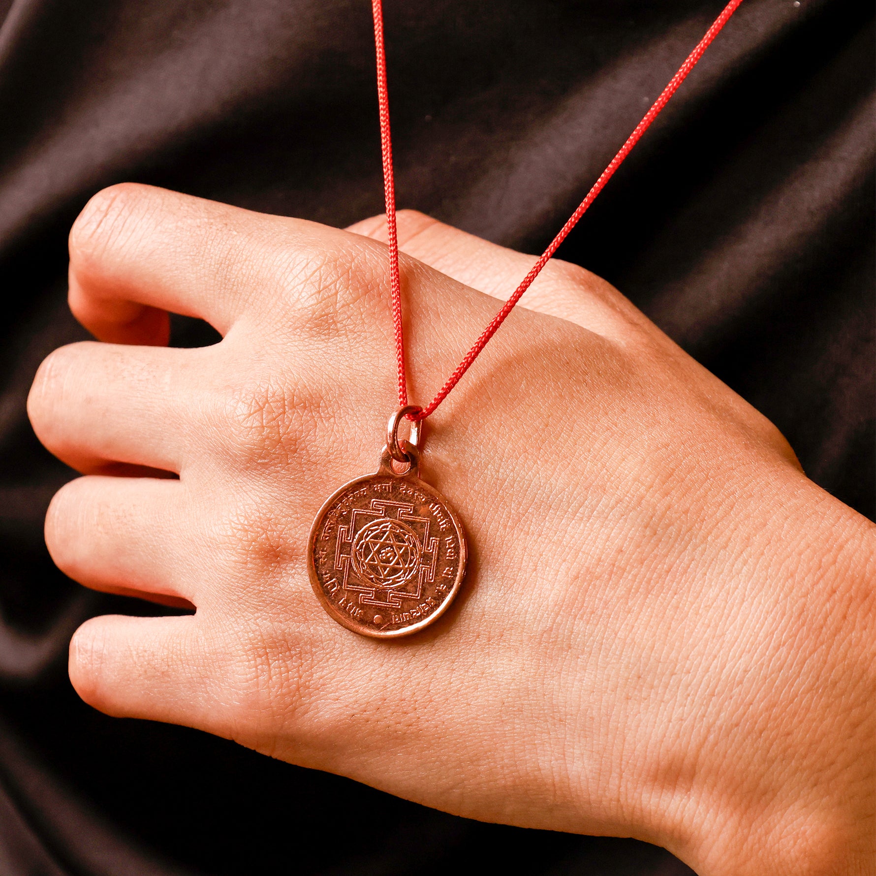 Copper Gayatri Mantra Yantra - Abhimantrit