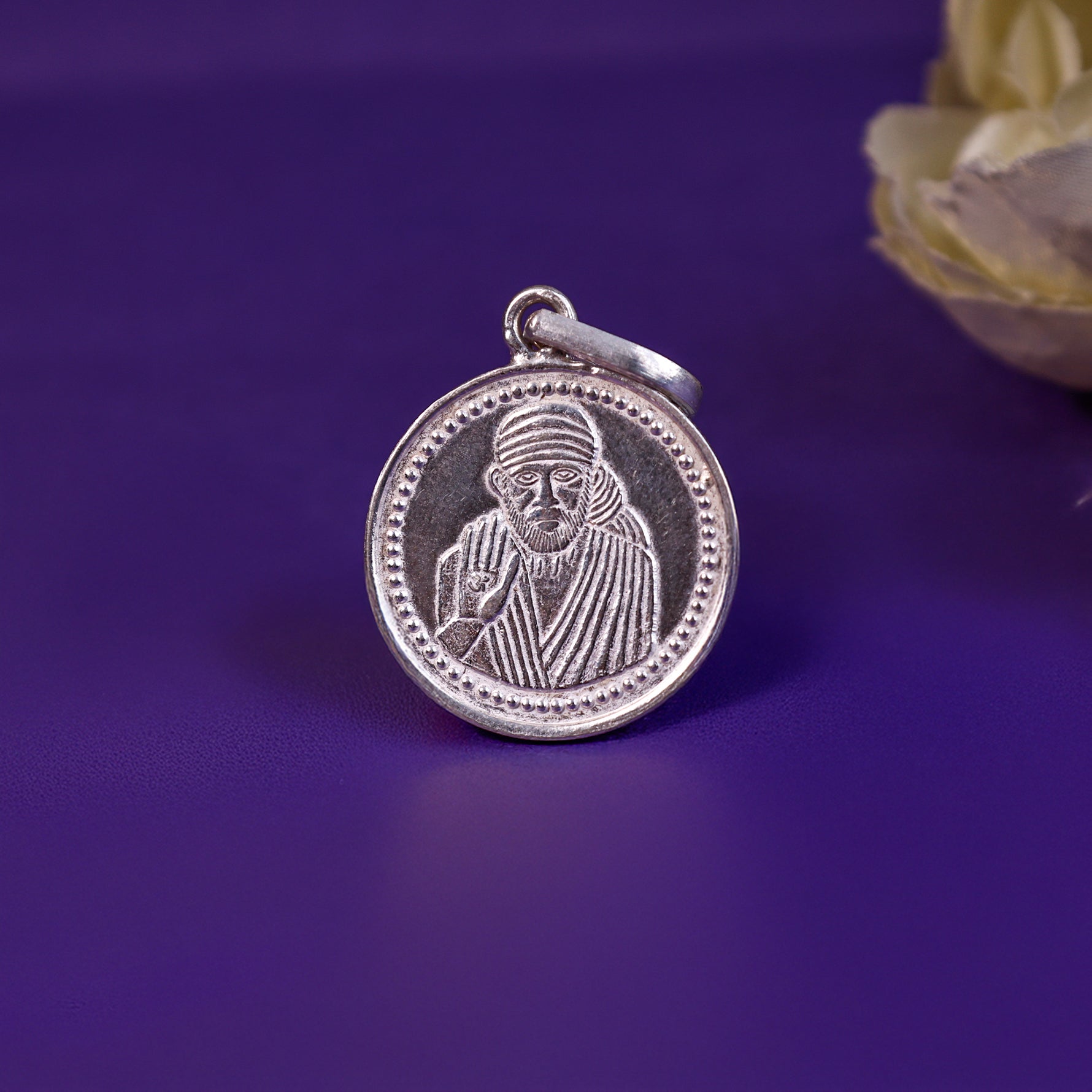 Sai Yantra Pure Silver Pendant - Abhimantrit
